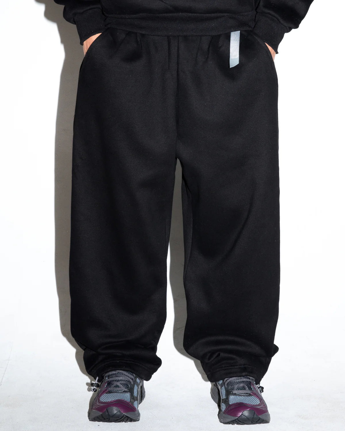 ADAPT TRACK PANTS BLACK