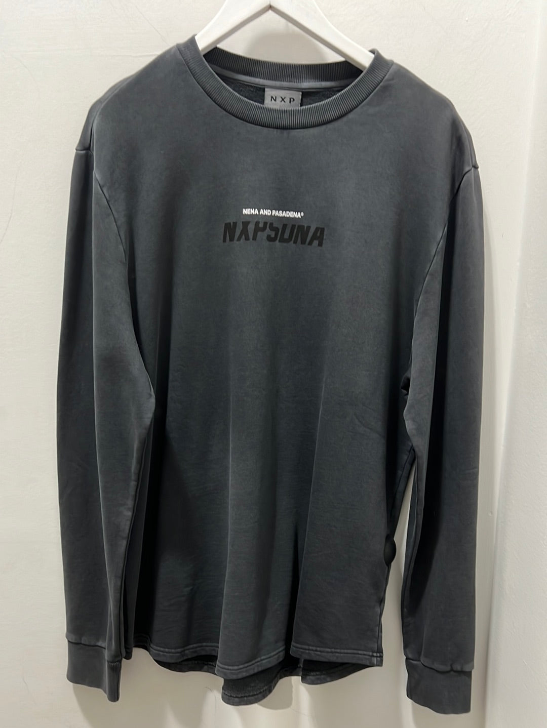 LINEAR DUAL CURVED SWEATER - PIGMENT ASPHALT