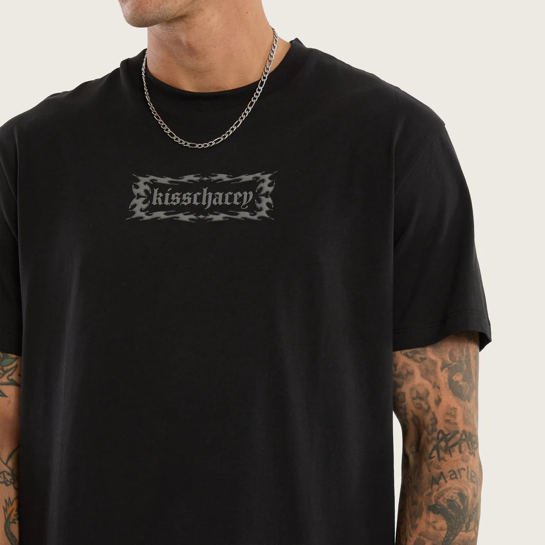 SAVIOUR RELAXED TEE JET BLACK