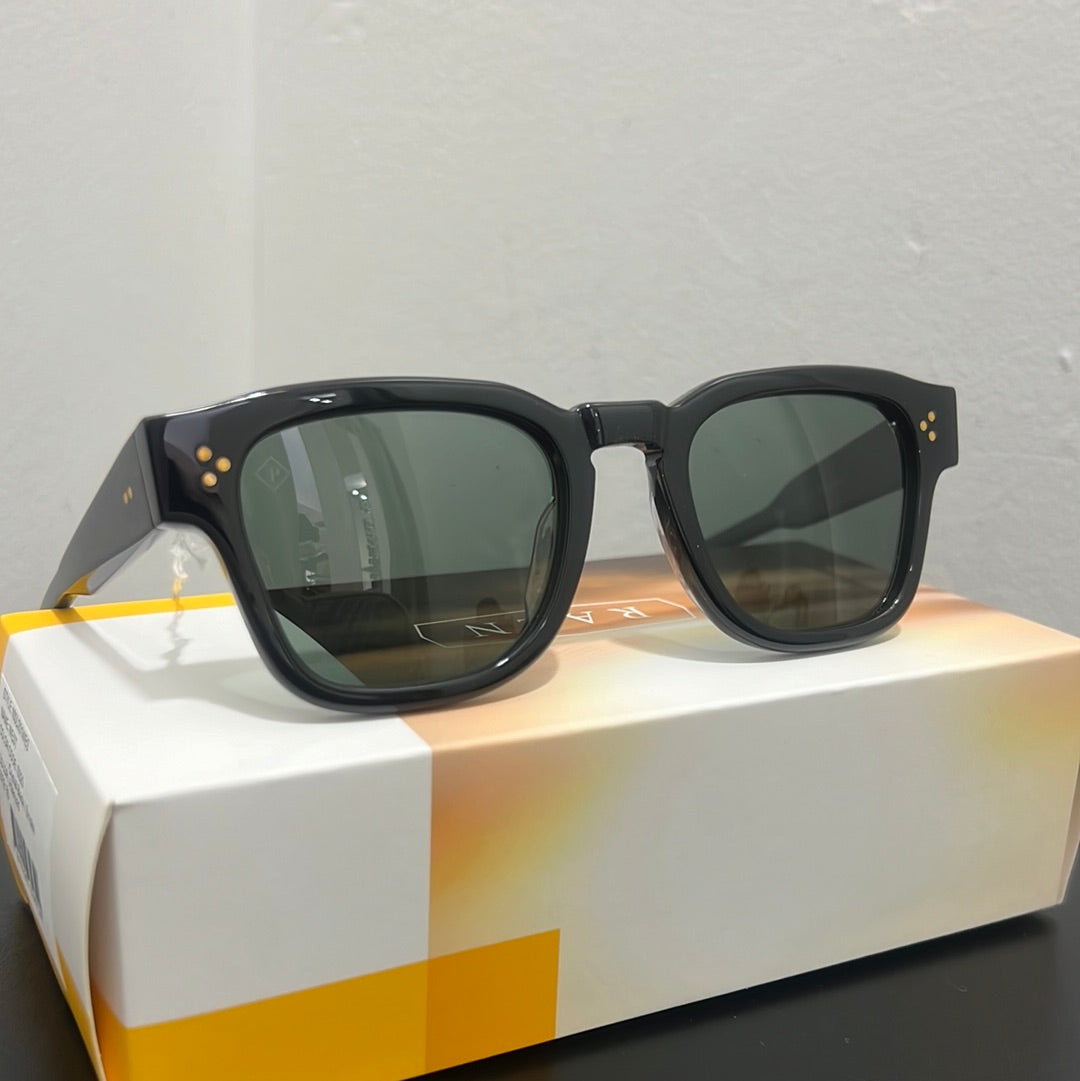 100213URUN RUNE SUNGLASSES