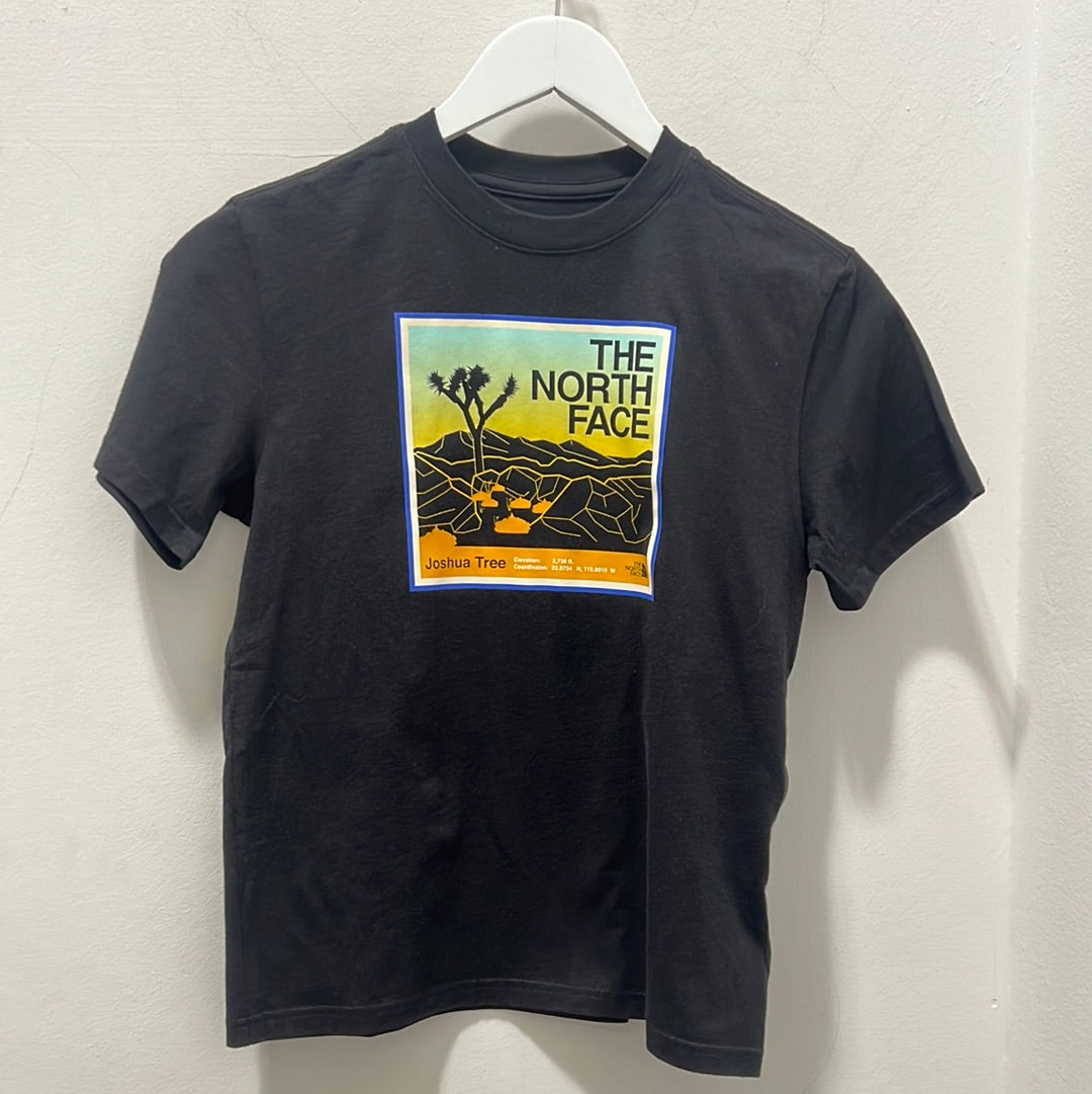 BOYS GRAPHIC TEE TNF BLACK