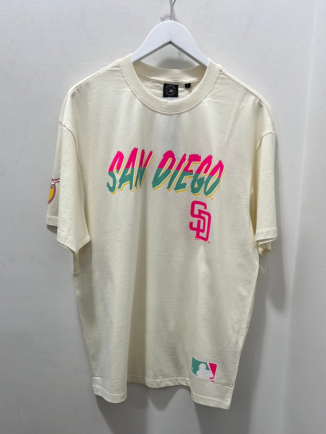 CITY CONNECT WORDMARK TEE VINTAGE WHITE