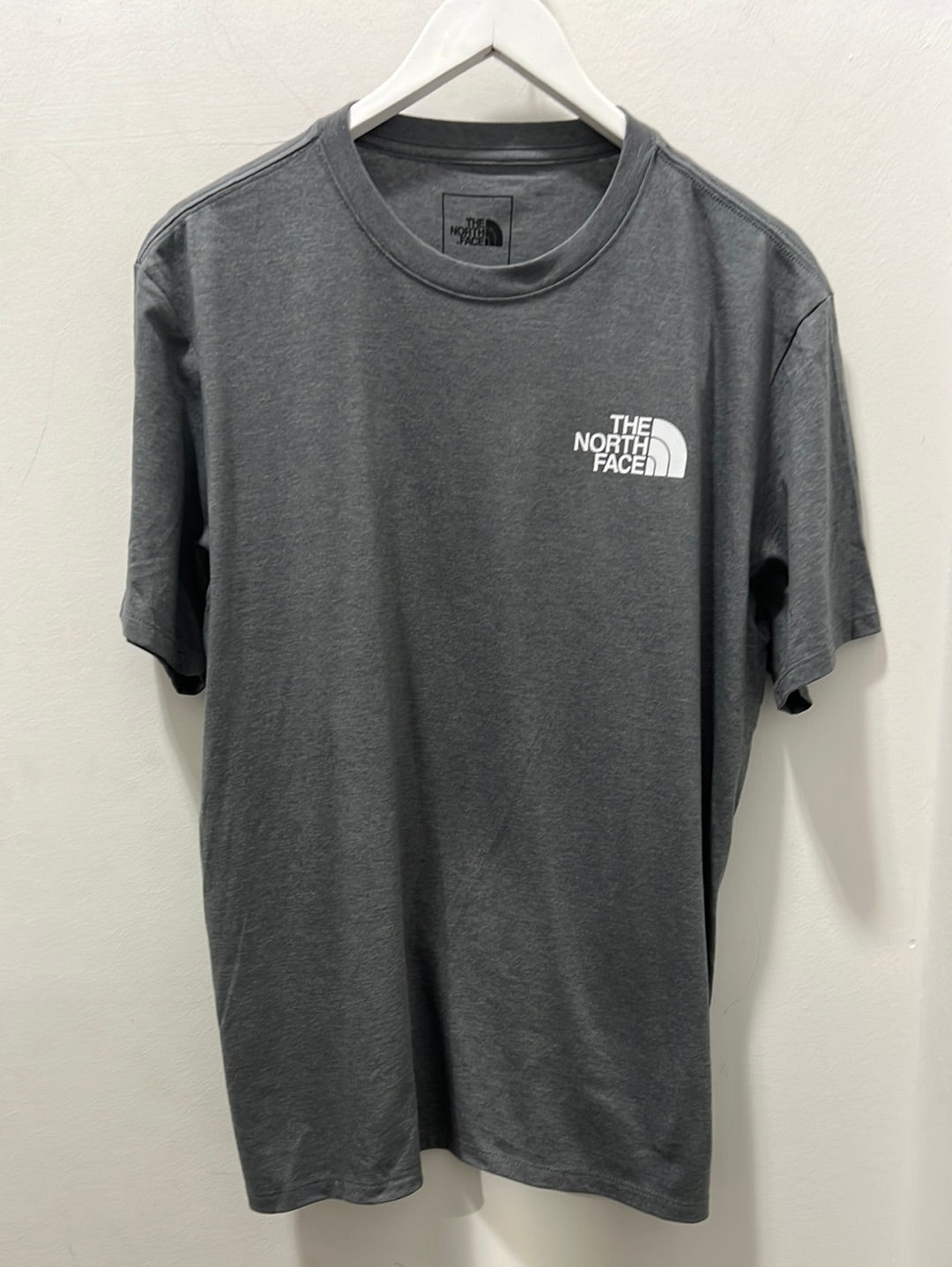 BOX NSE SS TEE TNF MEDIUM GREY