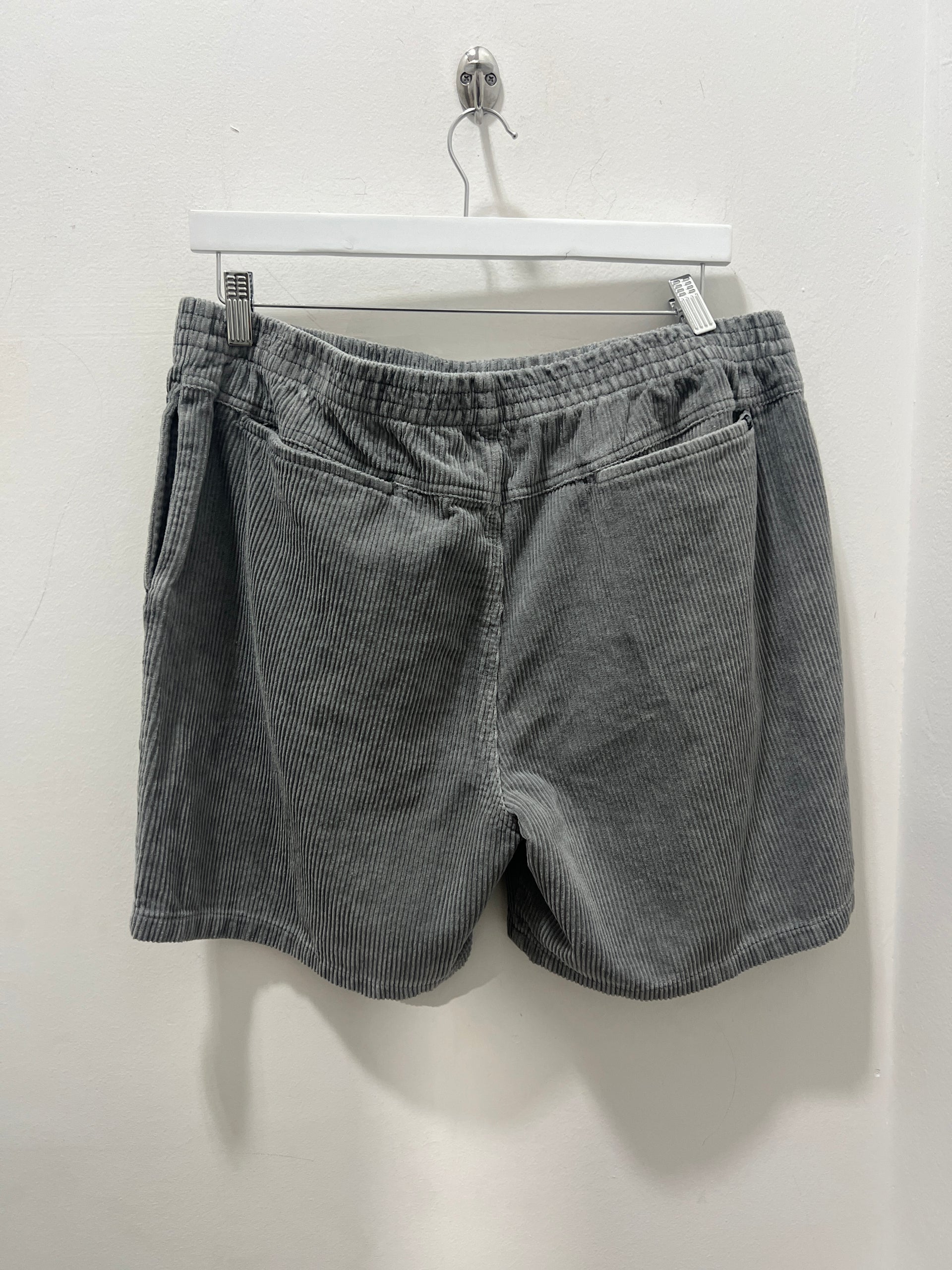 WIDE WALE CORD BEACHSHORT - PIGMENT GREY