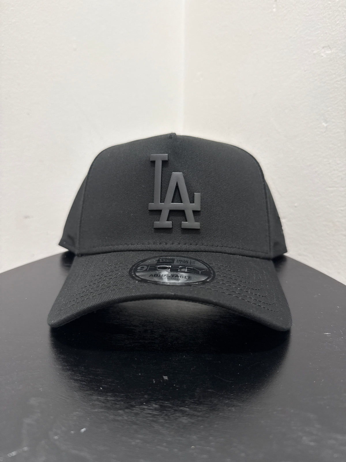 940AF CAP LA DODGERS BLACK METAL BADGE