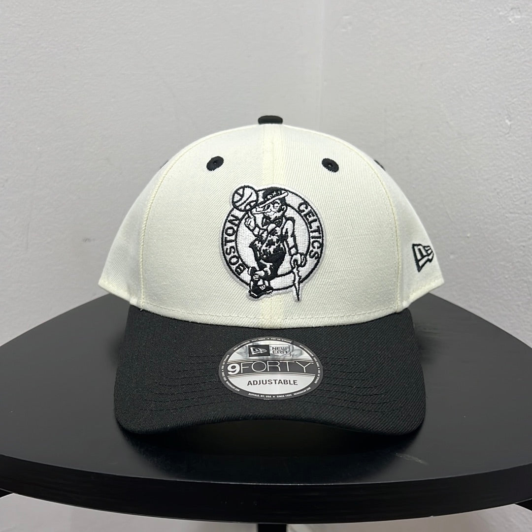 940 SNAPBACK - CHROME WHITE