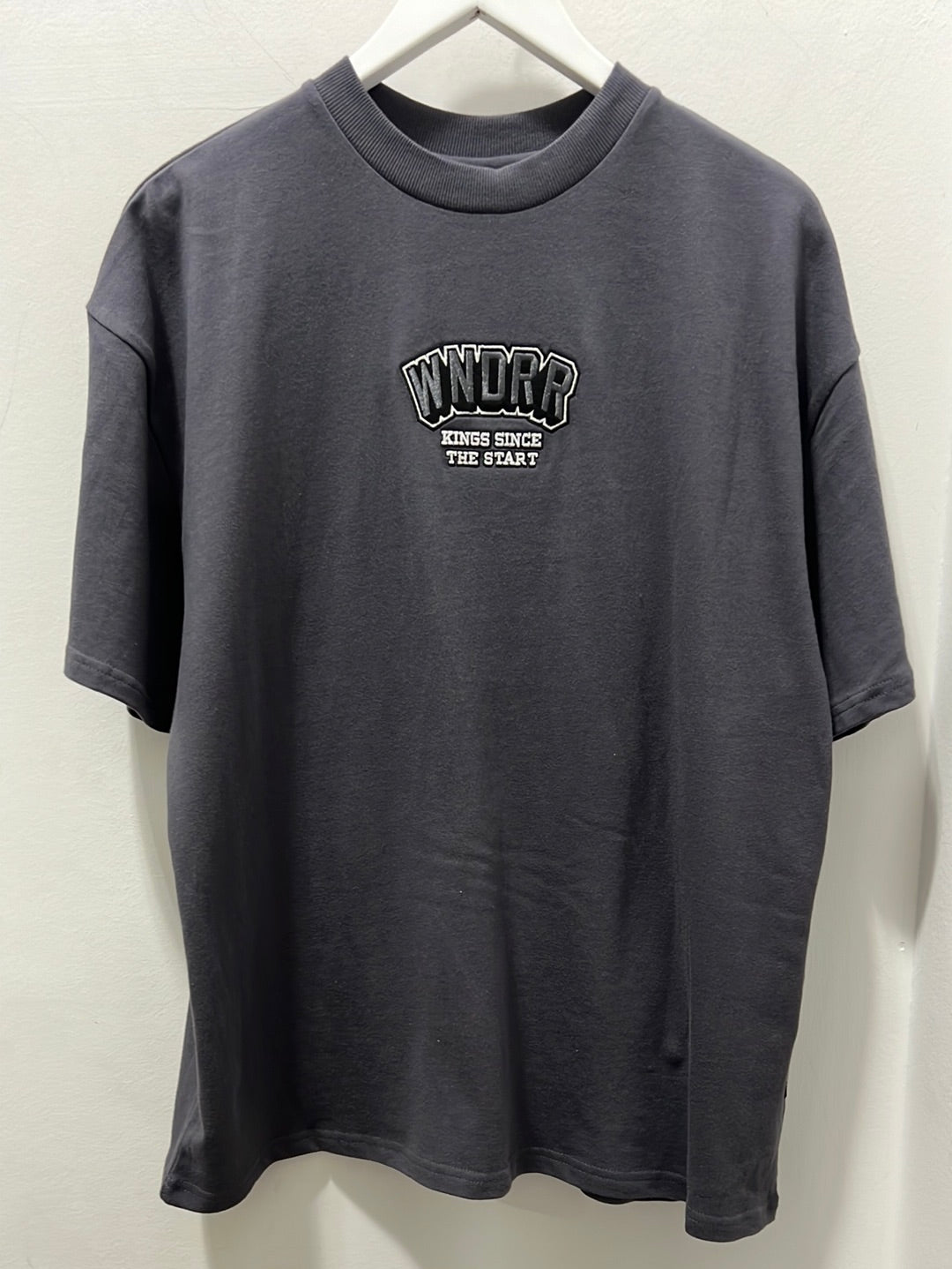 ALL ROUNDER HEAVYWEIGHT TEE CHARCOAL