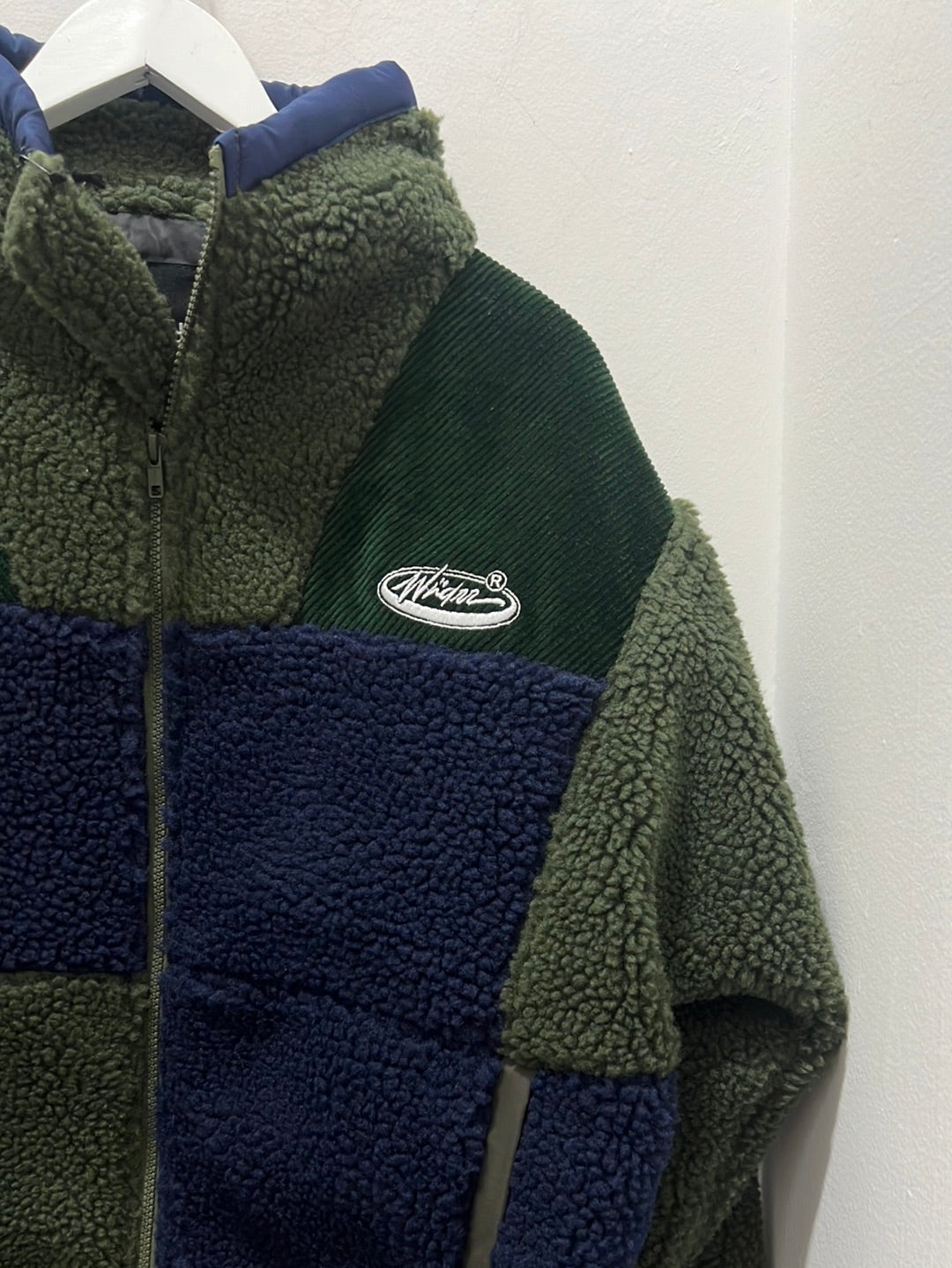 RAKI SHERPA JACKET - GREEN/NAVY