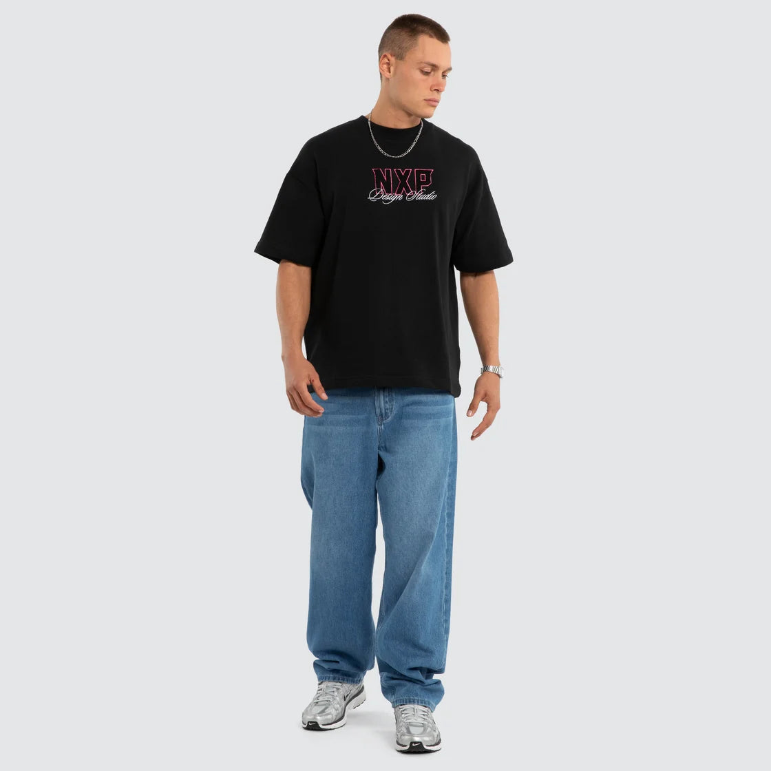 DWELL LOOPBACK RAPTOR TEE BLACK