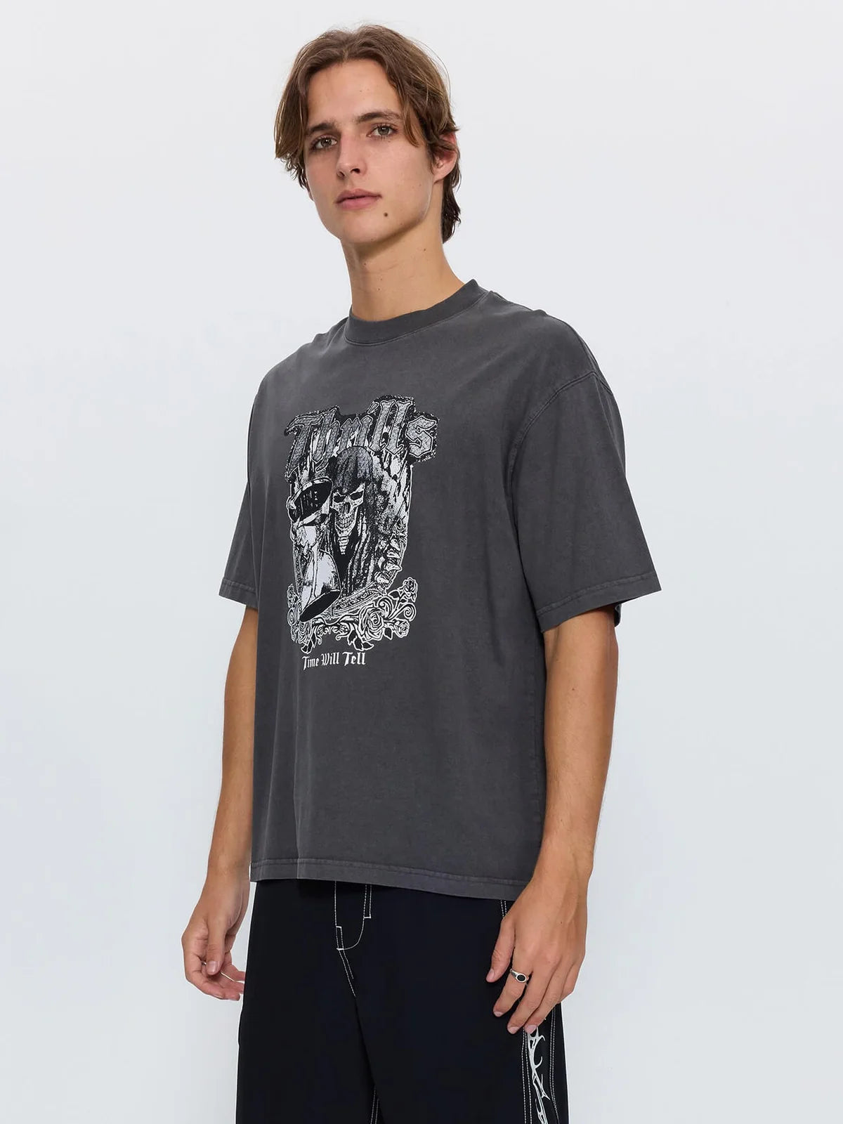 TIME WILL TELL OVERSIZE BOX CROP TEE DARK MERCH BLACK