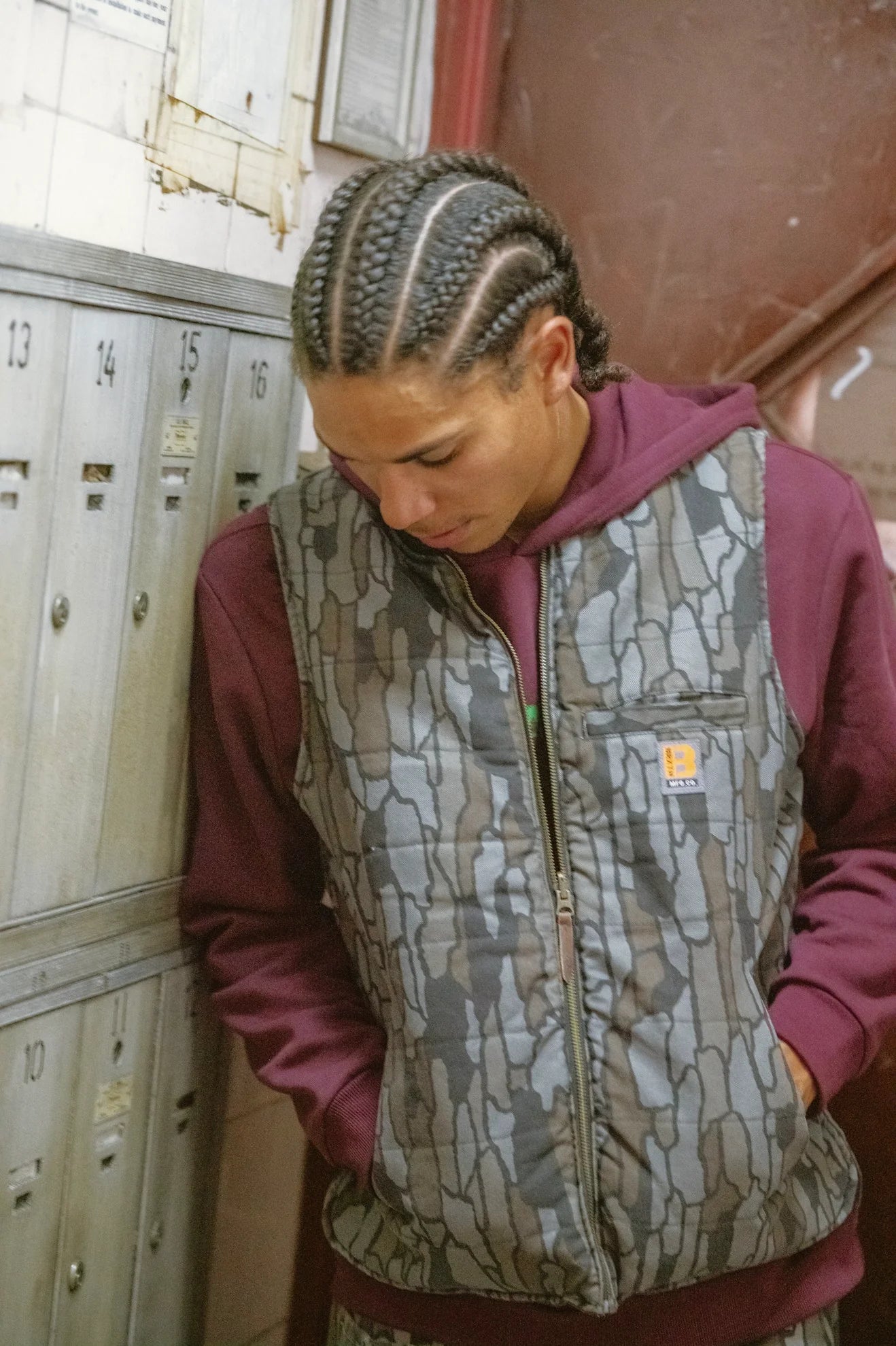 BUILDERS ABRAHAM REV VEST BARK CAMO