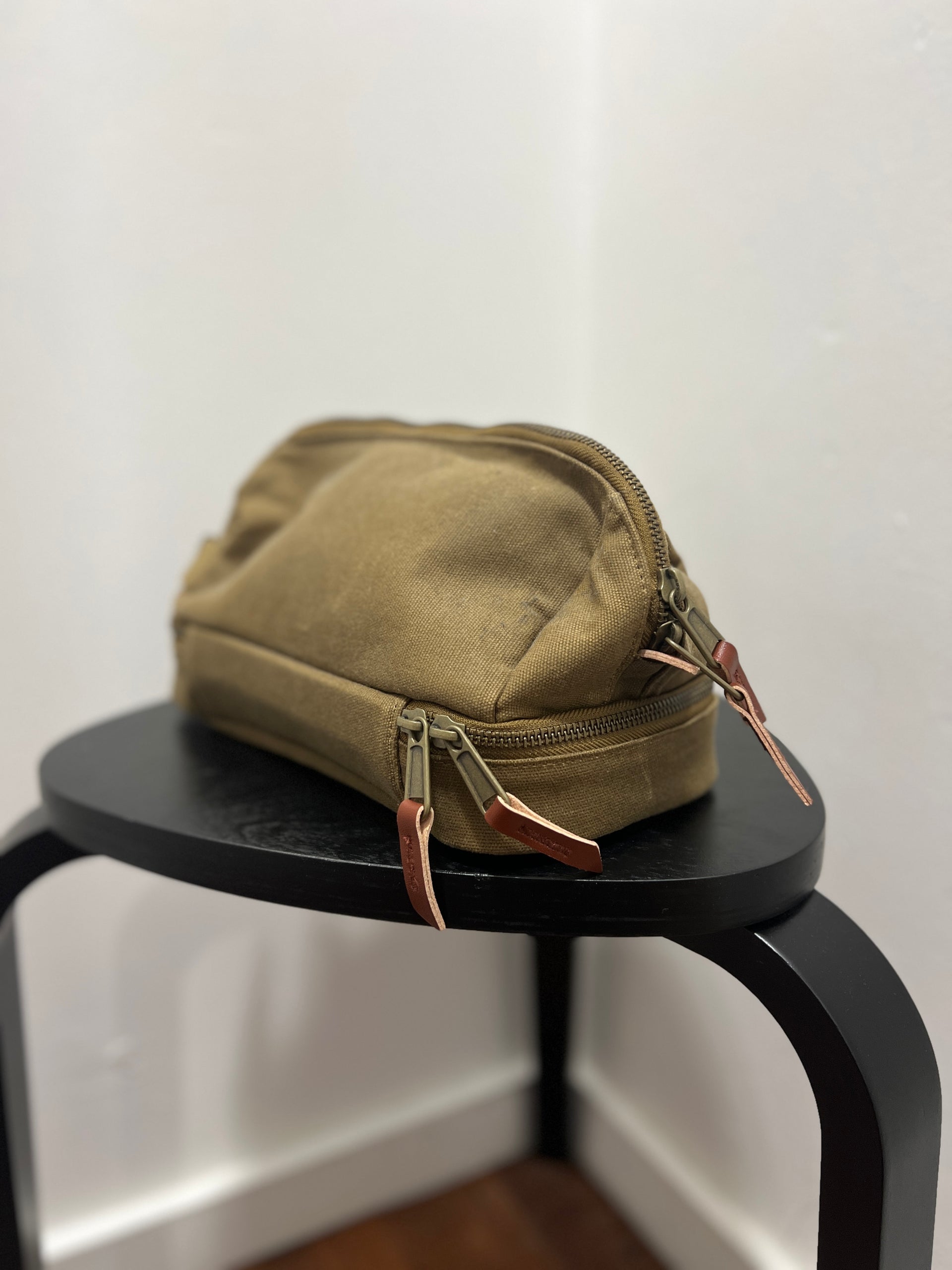 TRAVELER DOPP KIT - OLIVE BROWN