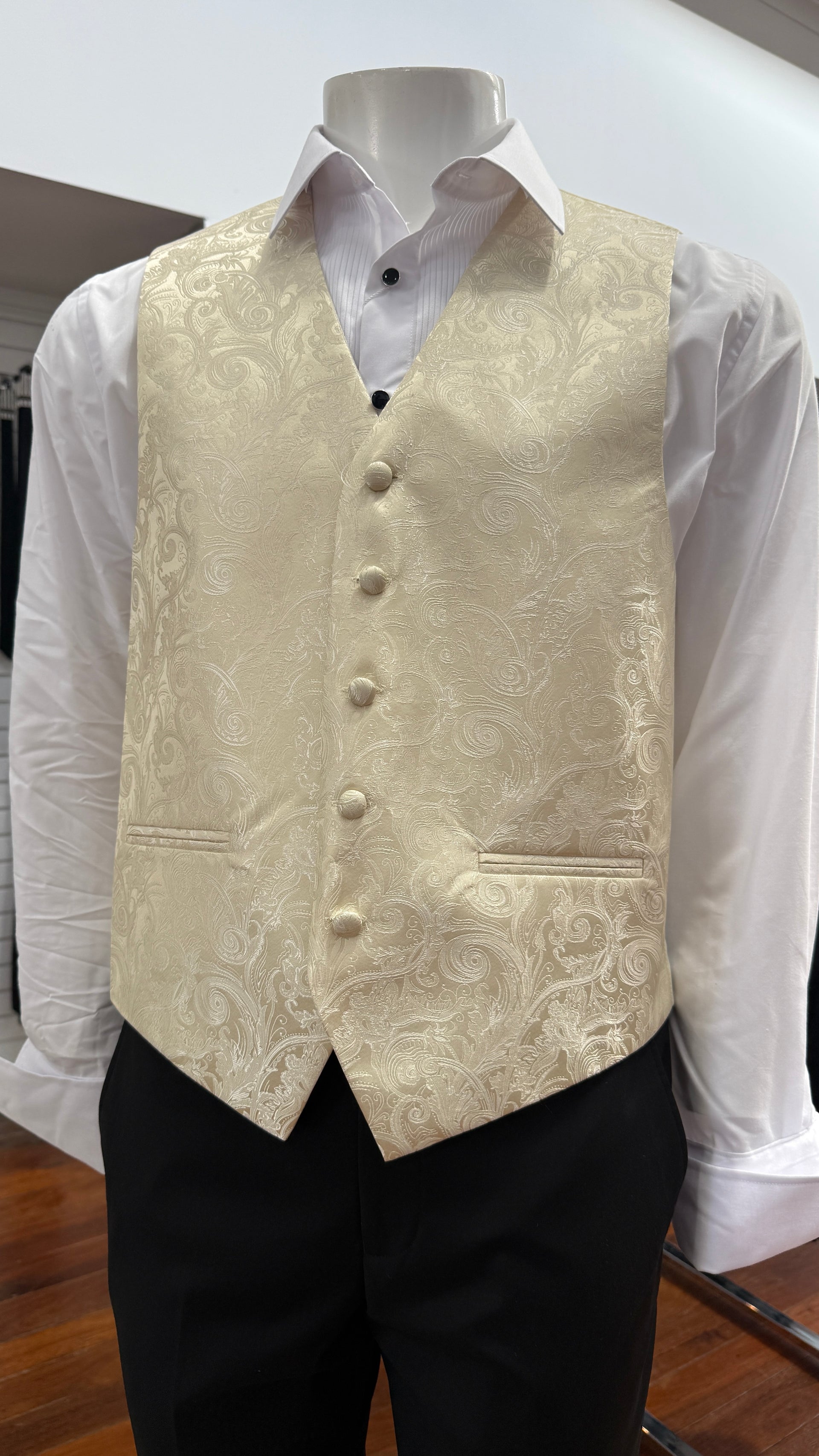 TAPESTRY VEST IVORY