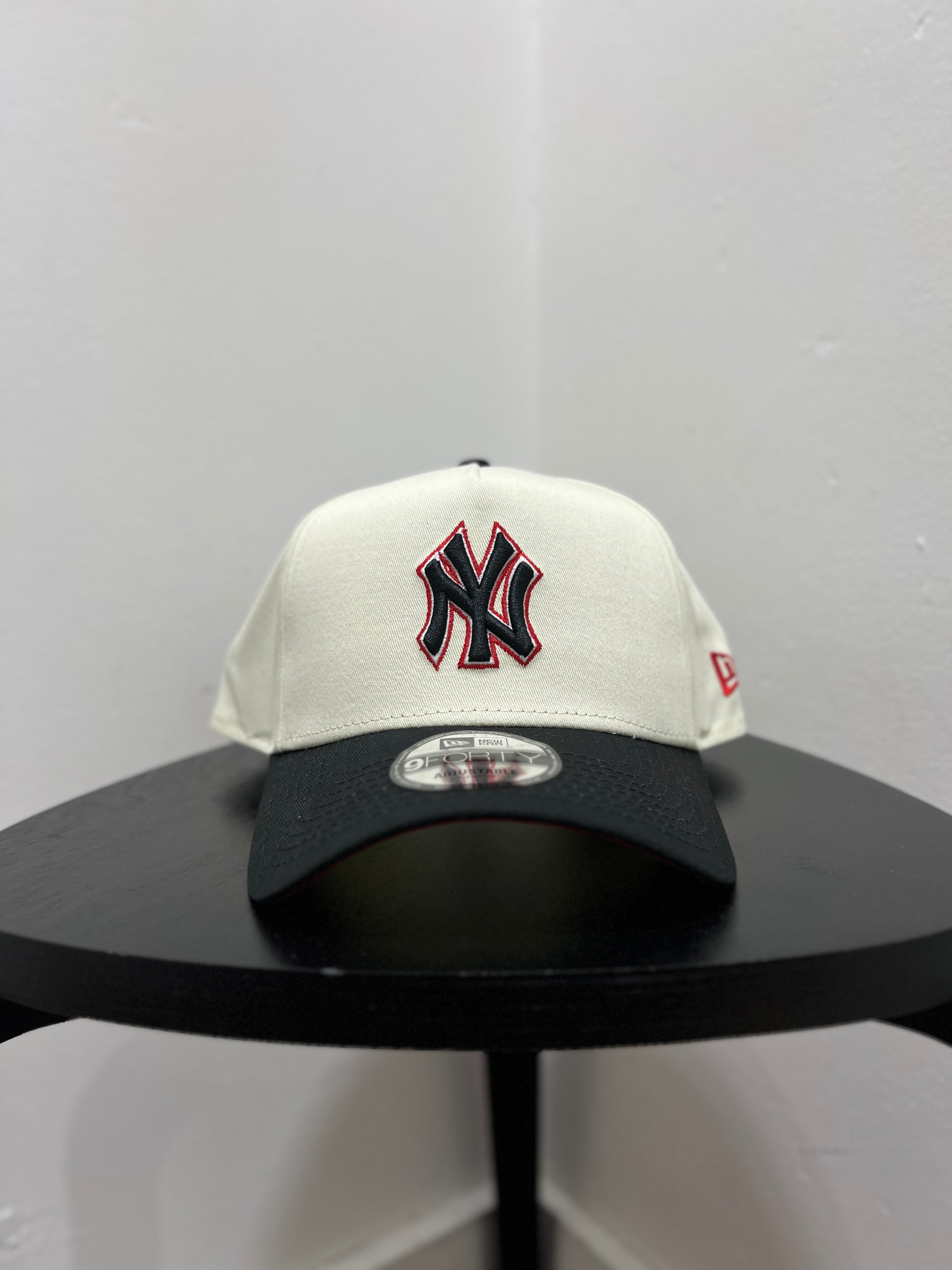 940AF CAP NY IVORY BLAZE