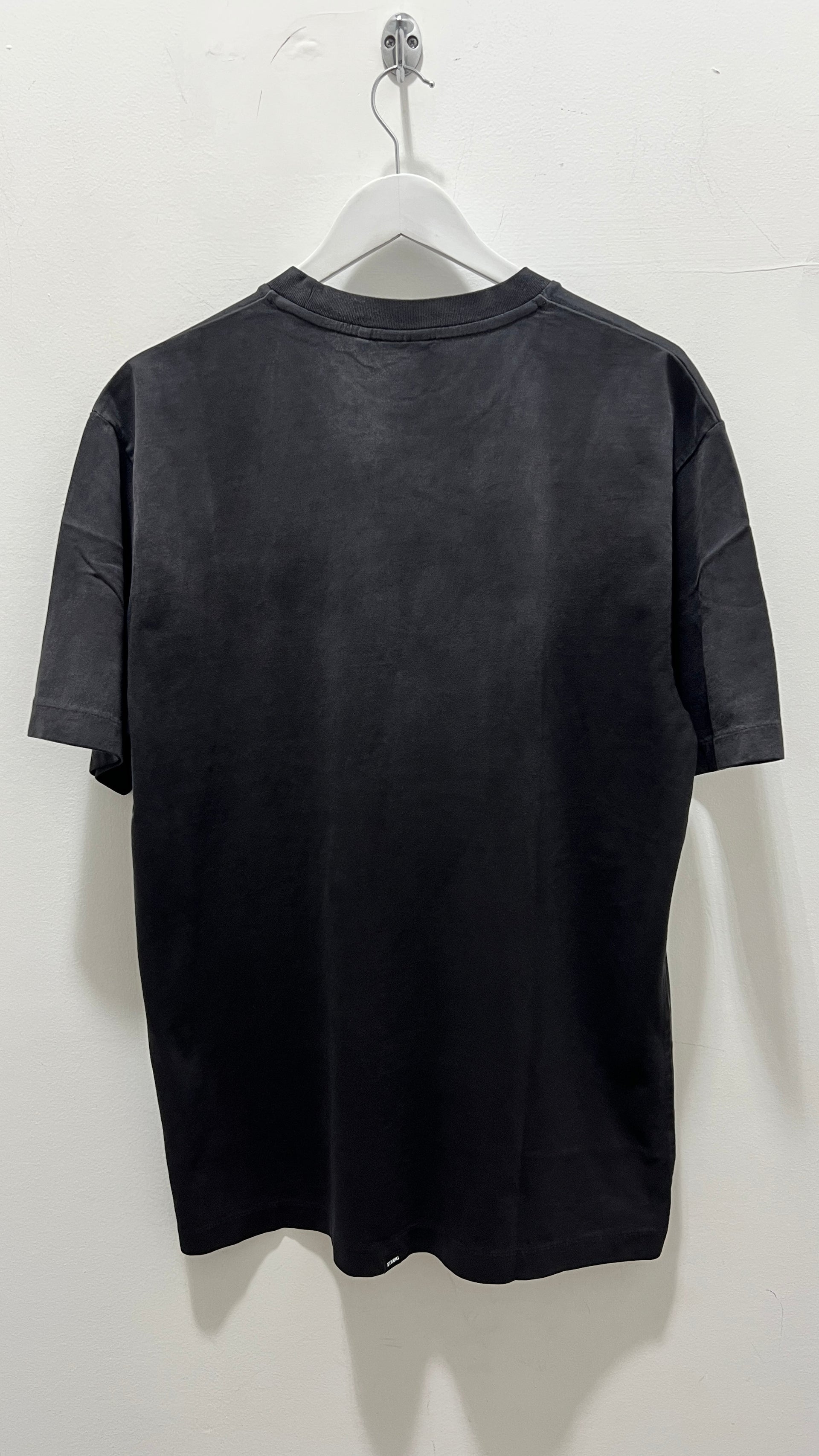 BEYOND THE HILLS OVERSIZE FIT TEE BLACK FADE