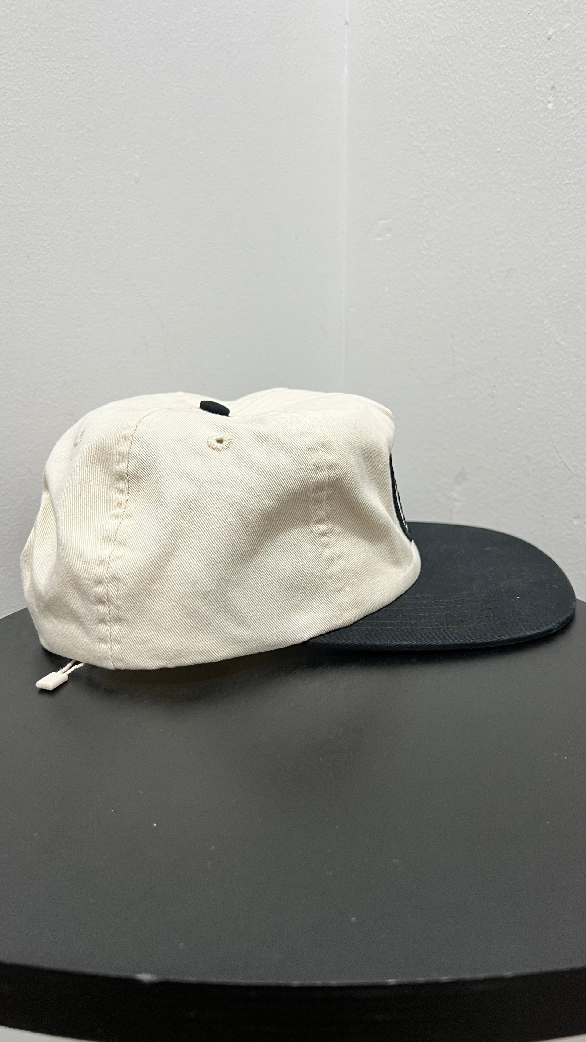 S-DOT SNAPBACK OFF WHITE