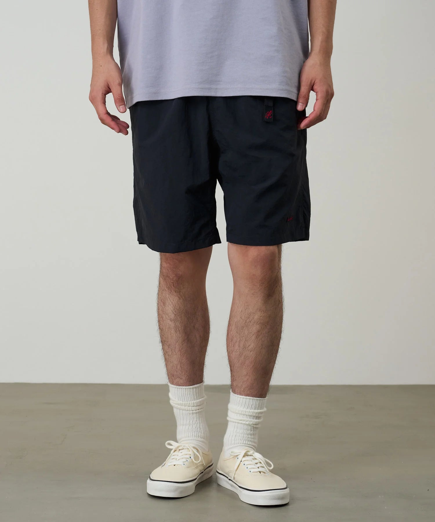 NYLON PACKABLE G SHORT BLACK