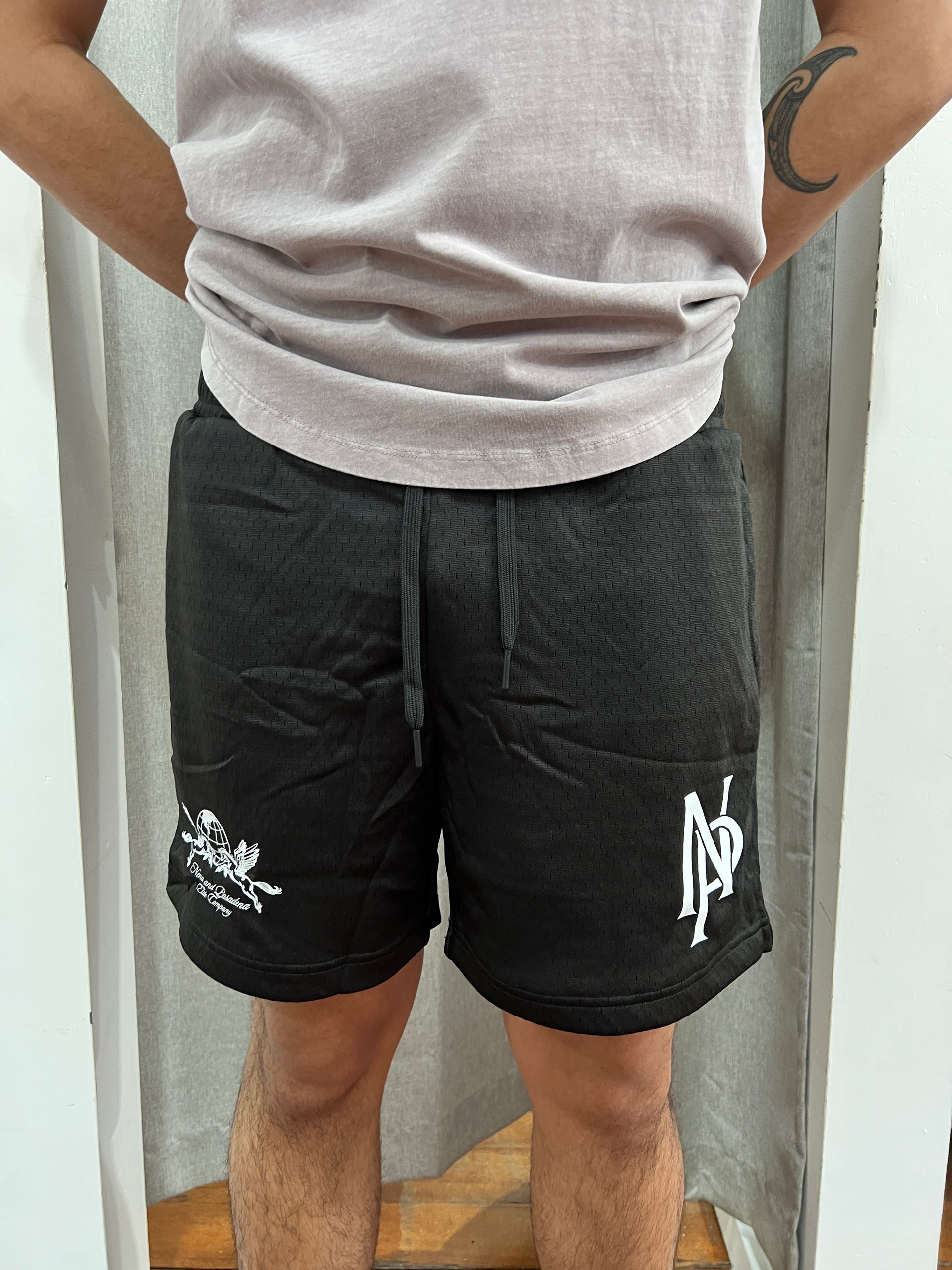 TRIGGER MESH SHORTS JET BLACK