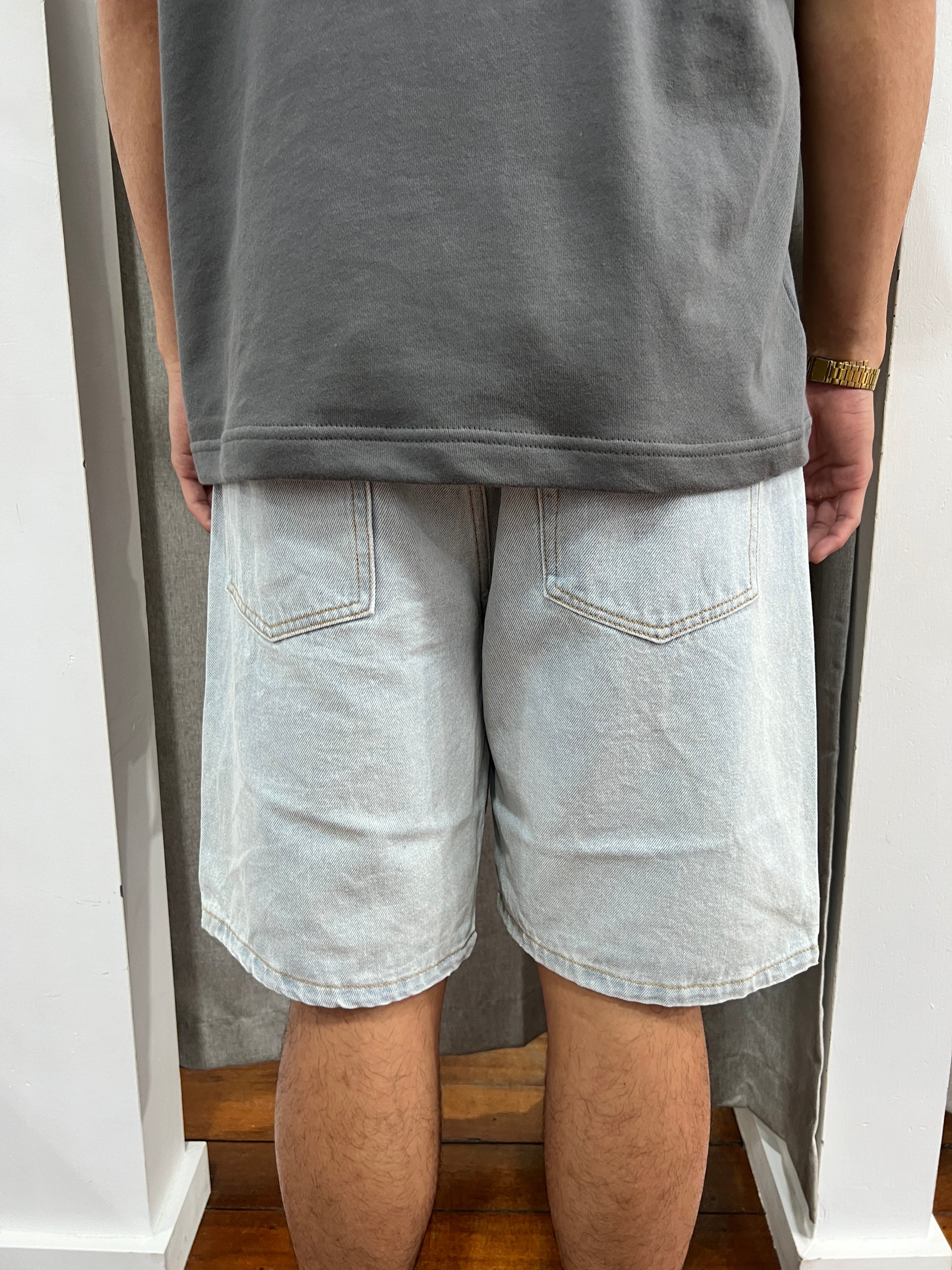 HYSON BAGGY DENIM SHORTS LIGHT BLUE