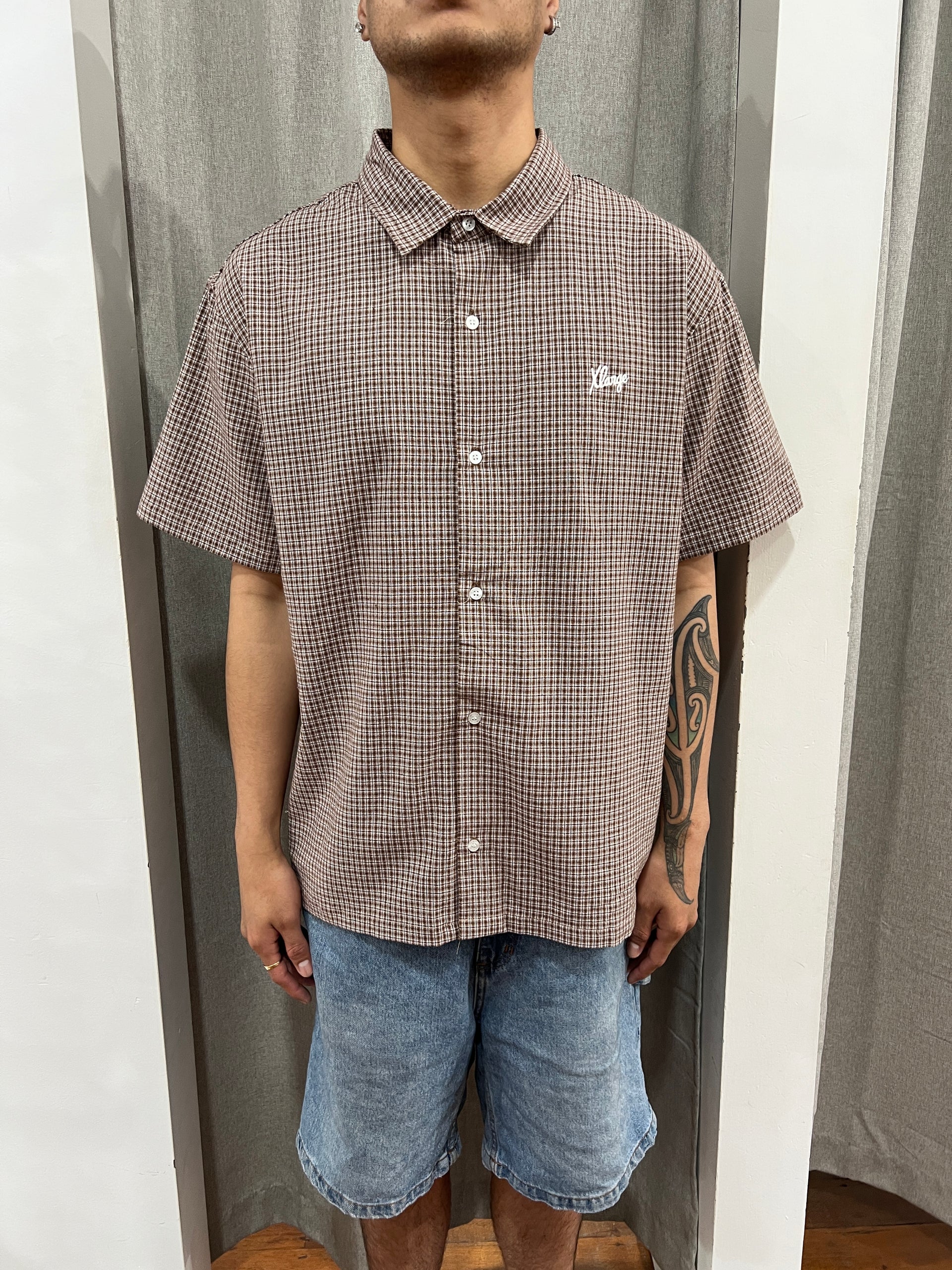 OXFORD SCRIPT SS SHIRT BROWN