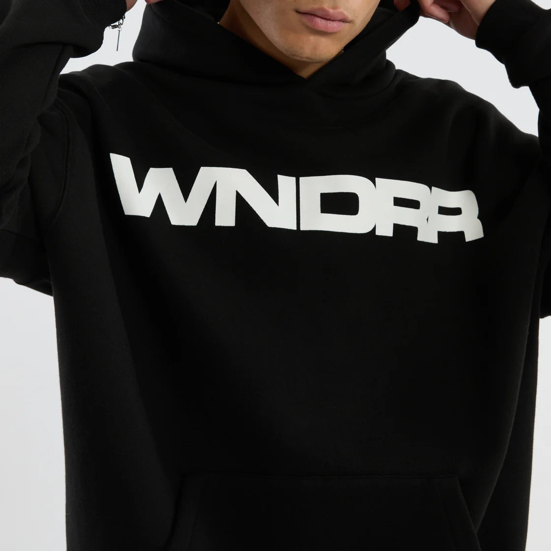 MOTIF HOOD SWEAT BLACK