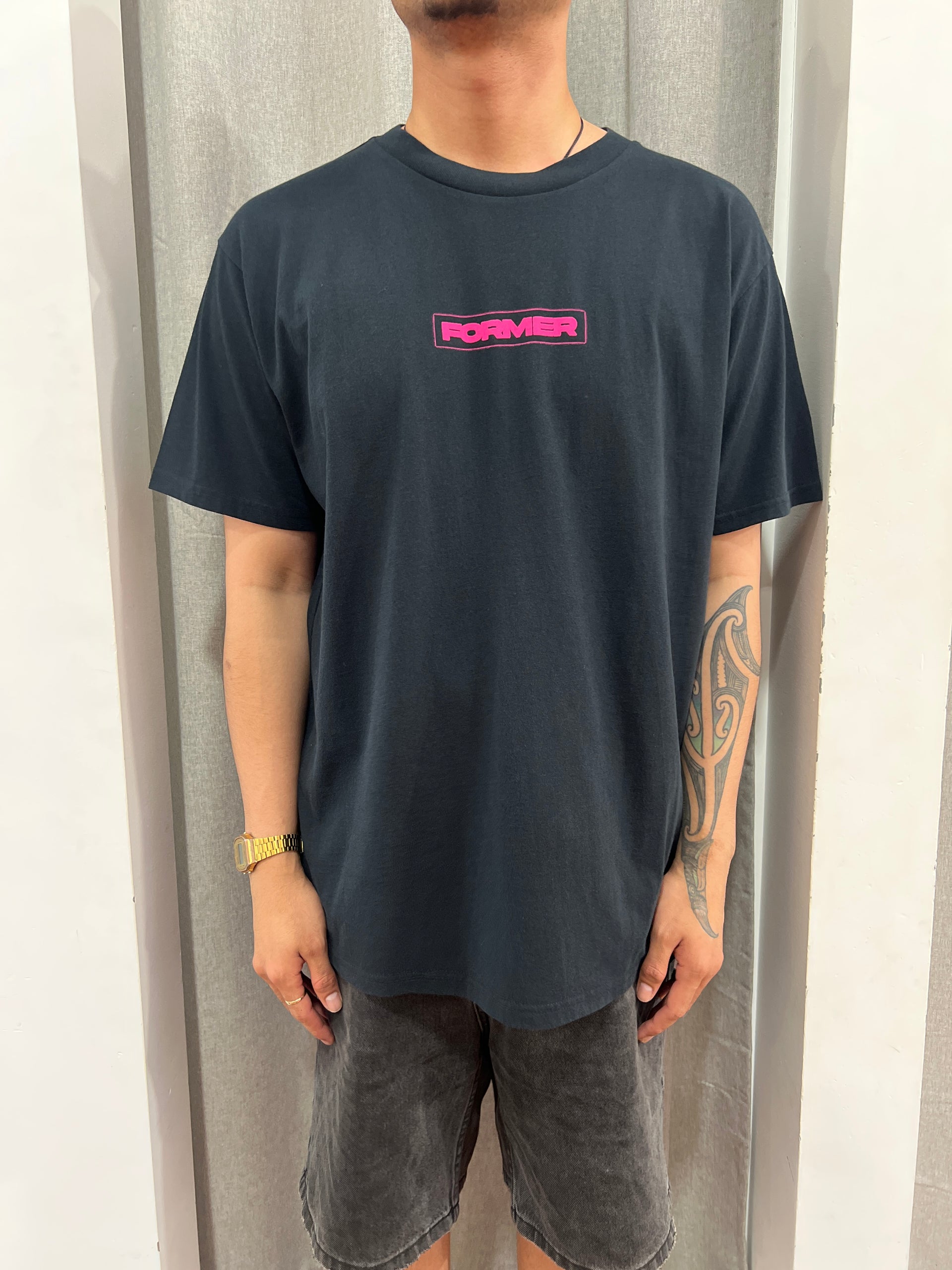 THEATRE TEE BLACK