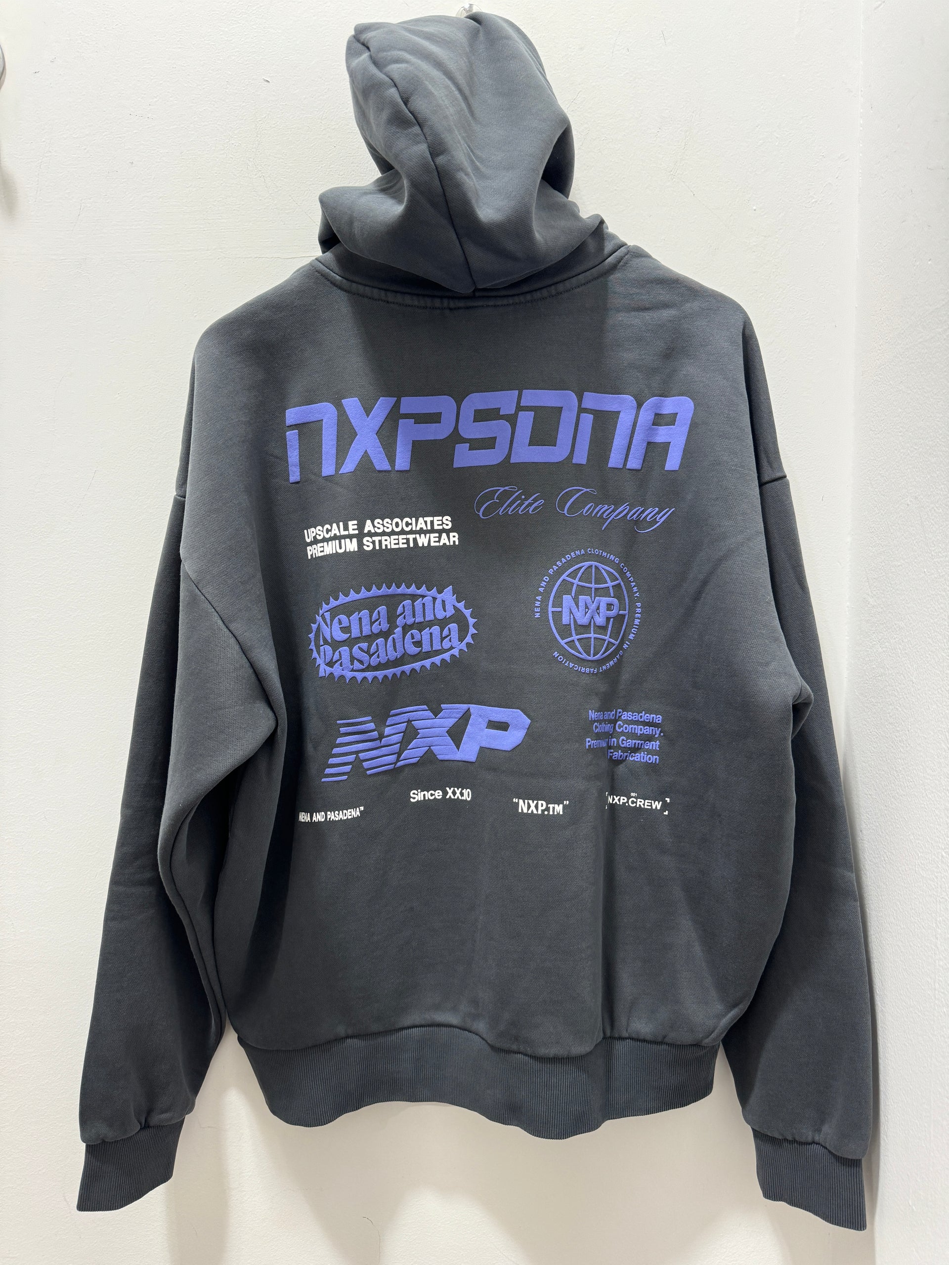 UPSCALE BOX FIT HOODIE PIGMENT ASPHALT