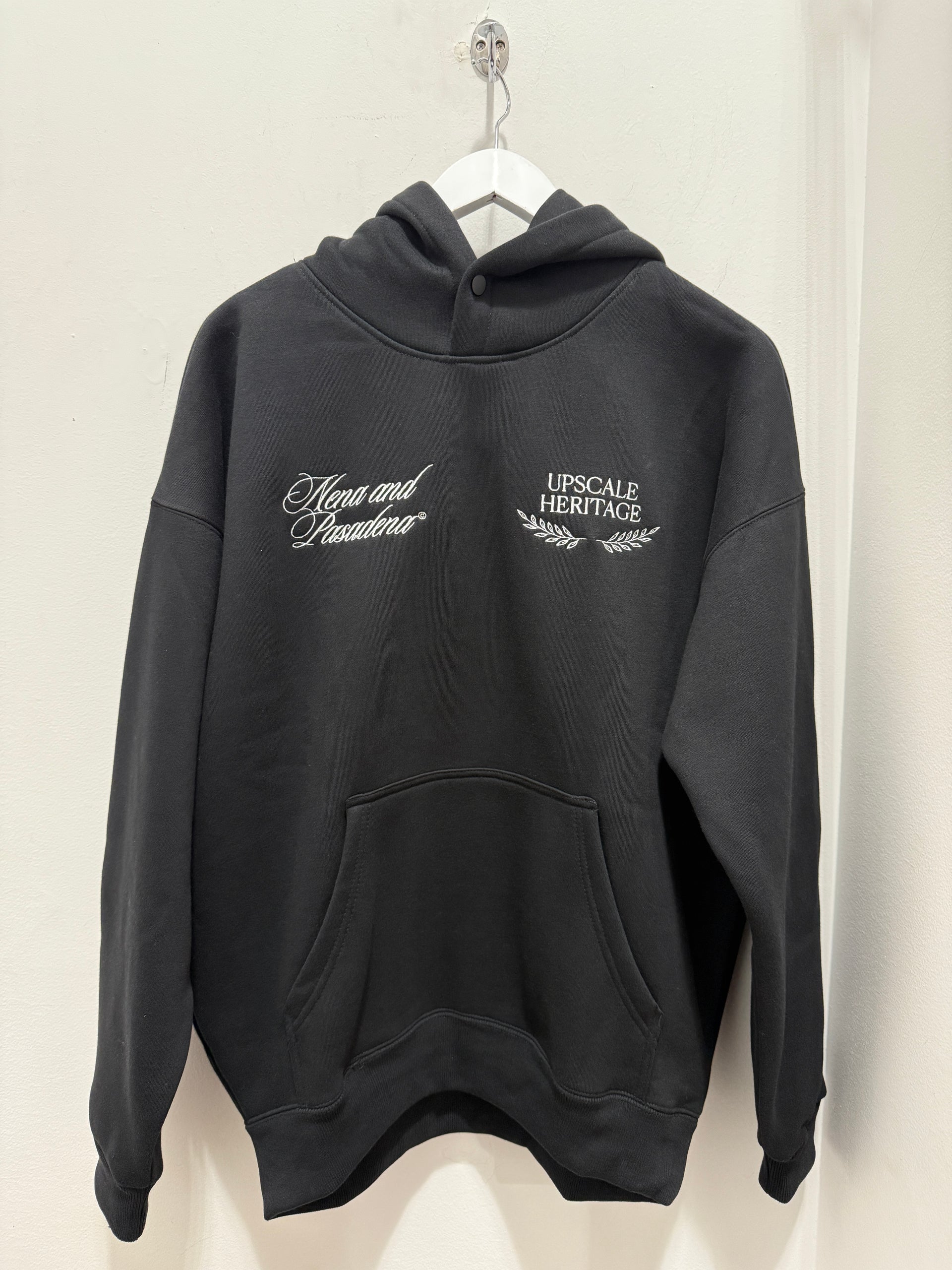 ETIQUETTE BOX FIT HOOD JET BLACK
