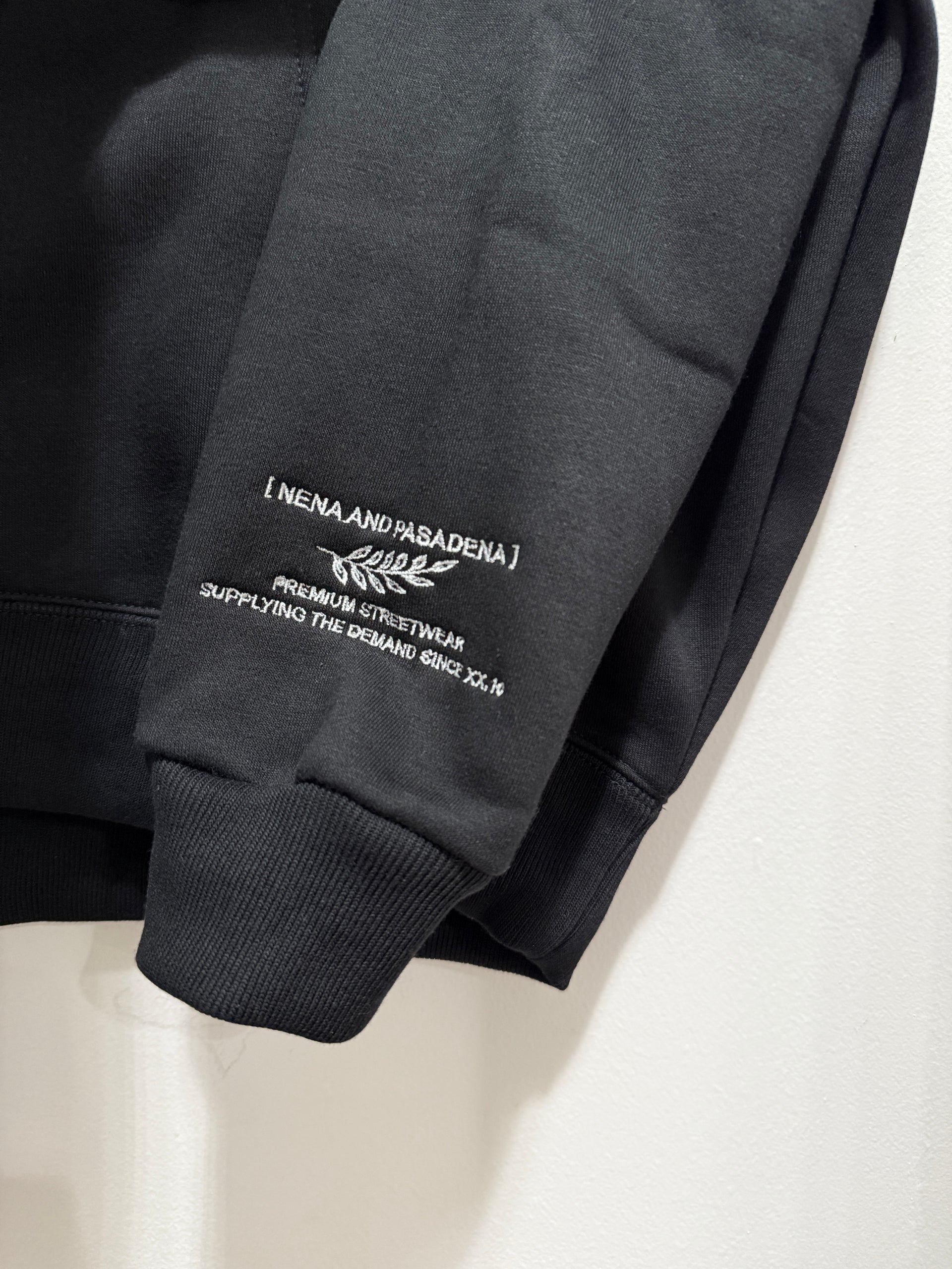 ETIQUETTE BOX FIT HOOD JET BLACK