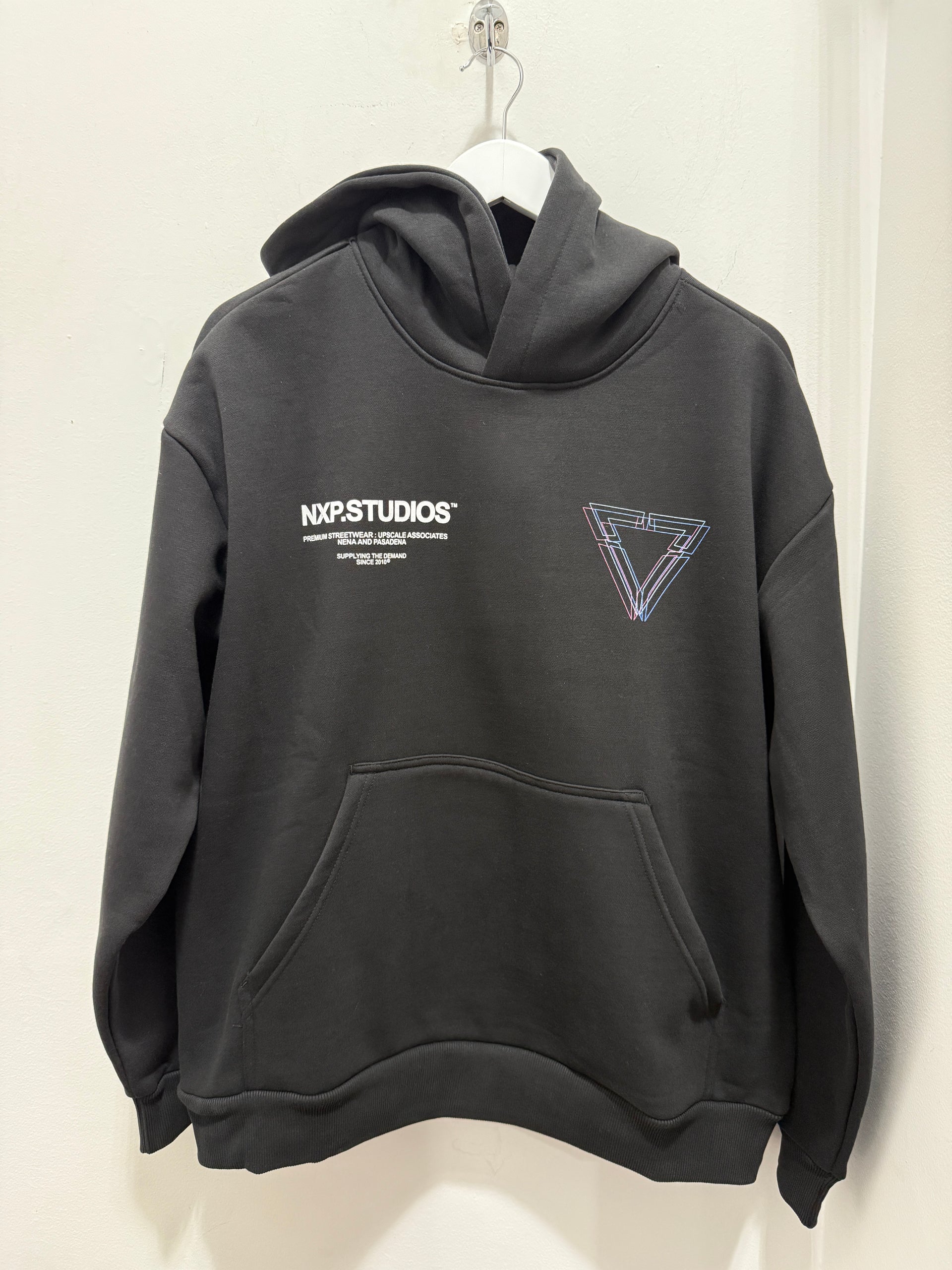 DAGGER RELAXED HOOD JET BLACK