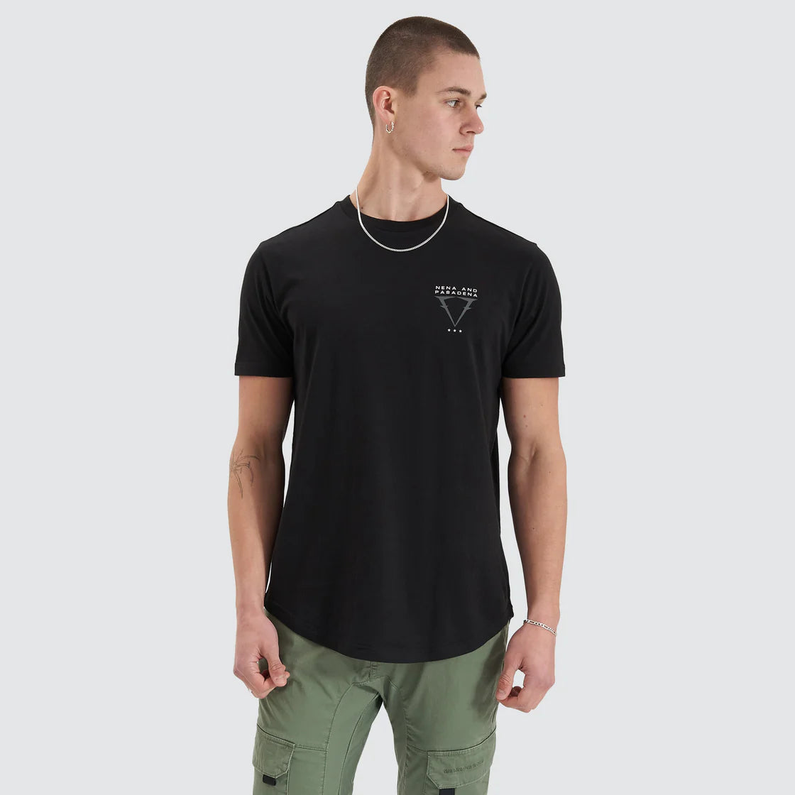 LEVEL DUAL CURVED TEE JET BLACK