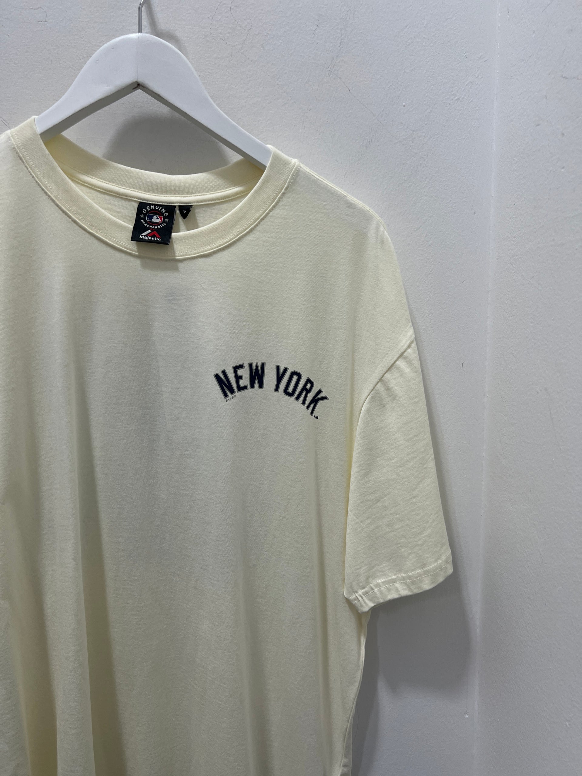 TEAM CREST F&B TEE YANKEES - VINTAGE WHITE