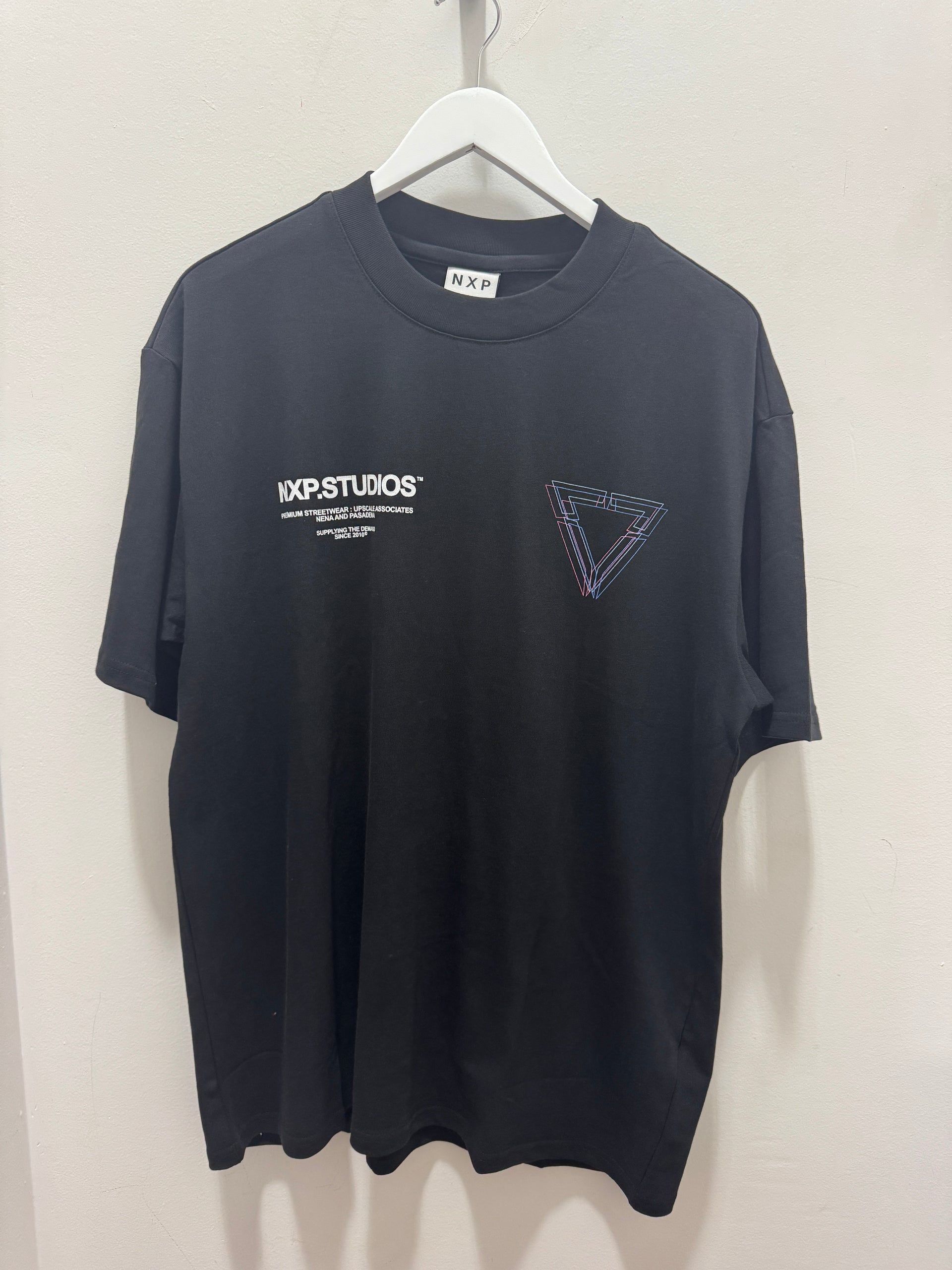DAGGER BOX FIT TEE JET BLACK