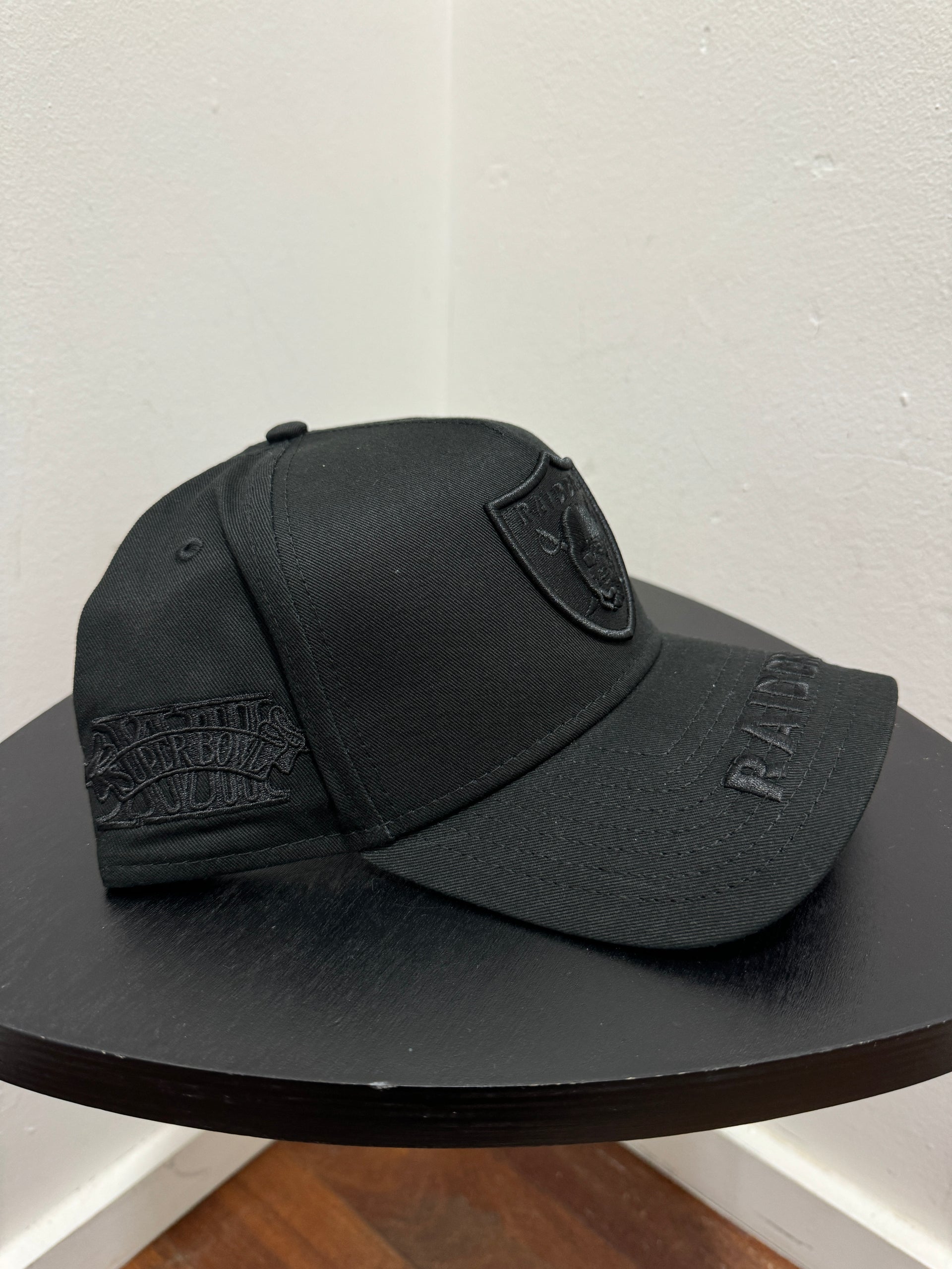 940AF TONAL RAIDERS CAP BLACK