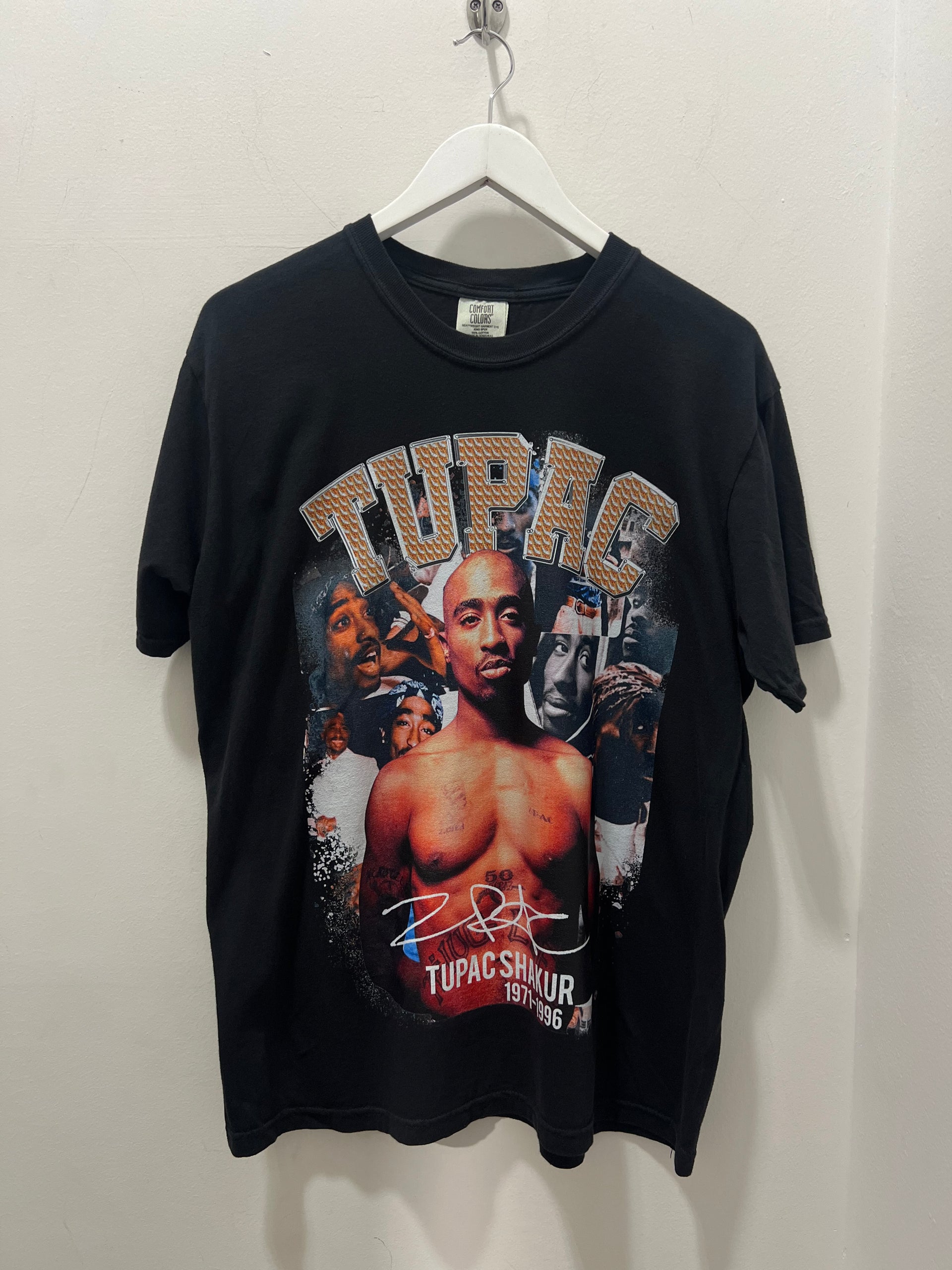 TUPAC V2 BOOTLEG TEE - BLACK