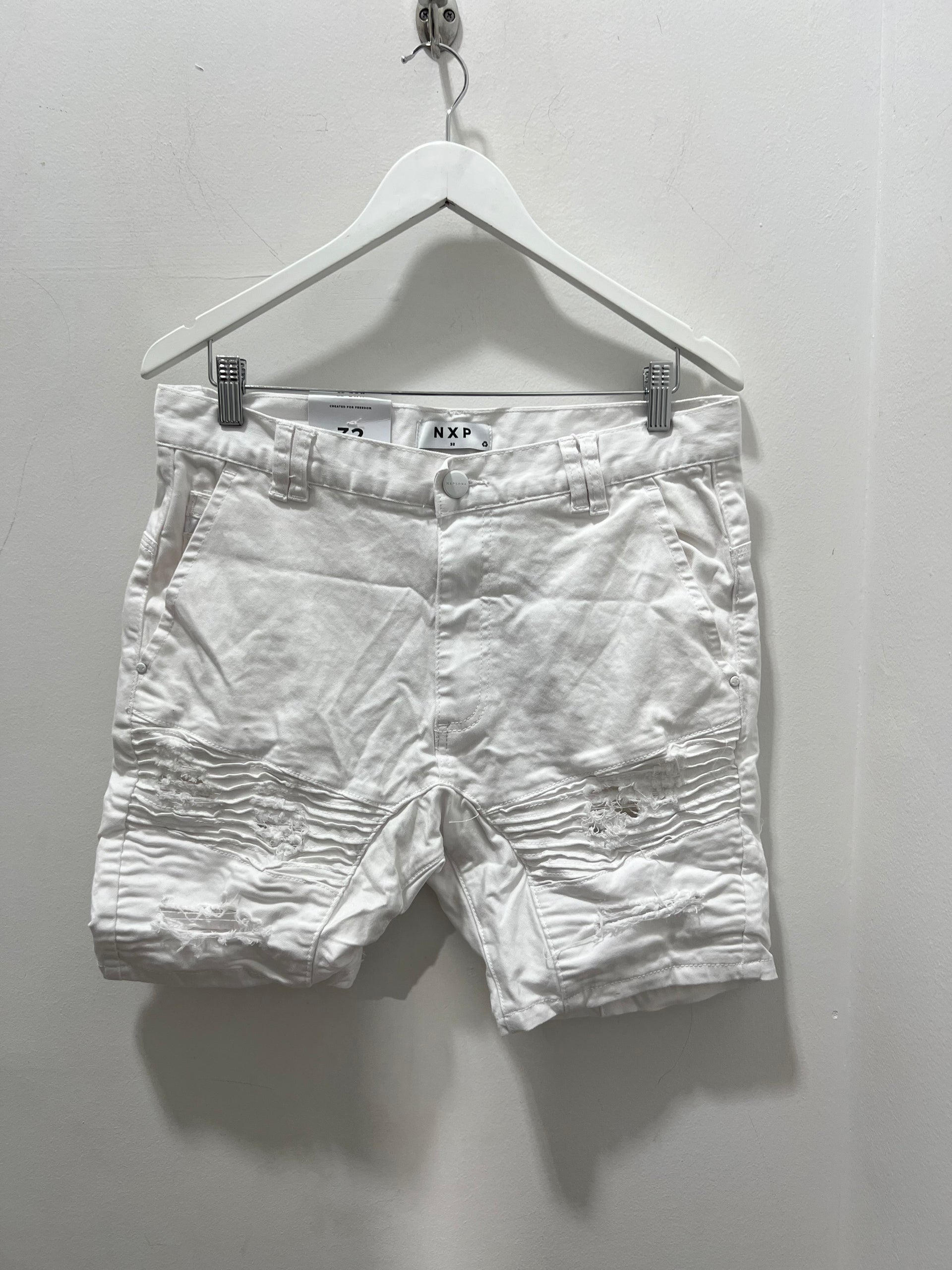 HELLCAT DENIM SHORT - WHITE