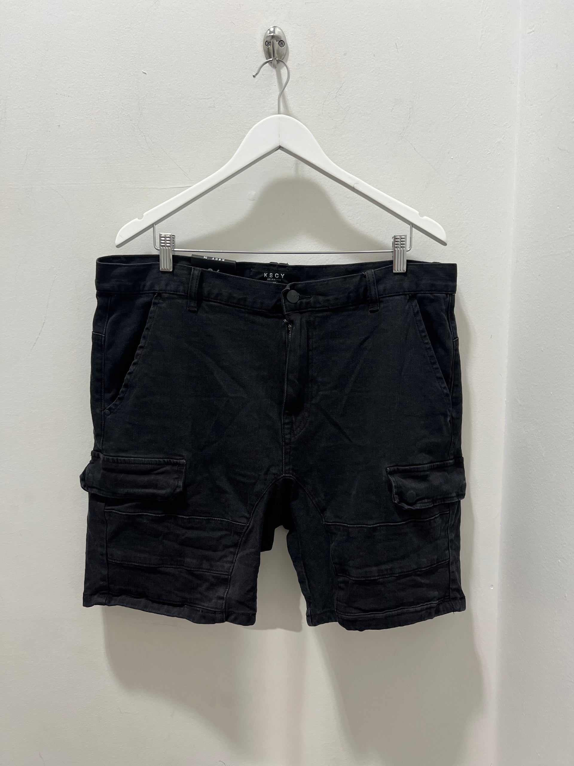 SALEM CARGO SHORT - BLACK