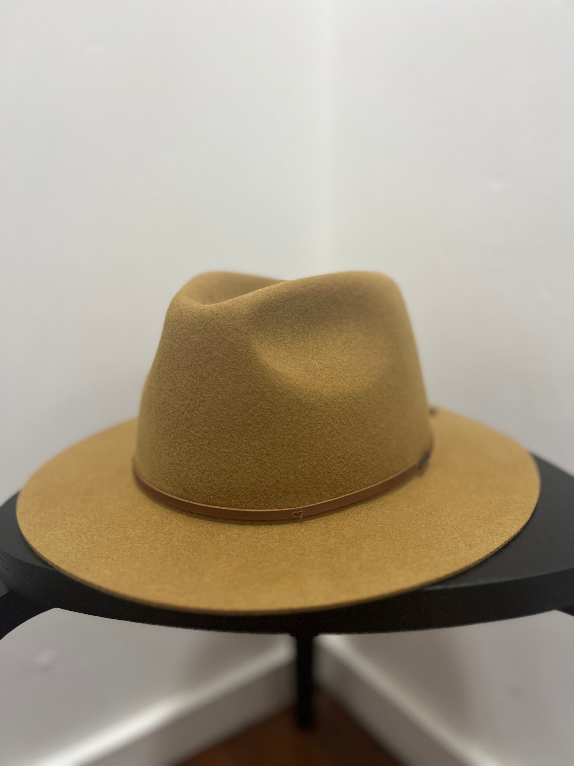 WESLEY PACKABLE FEDORA - GOLDEN BROWN