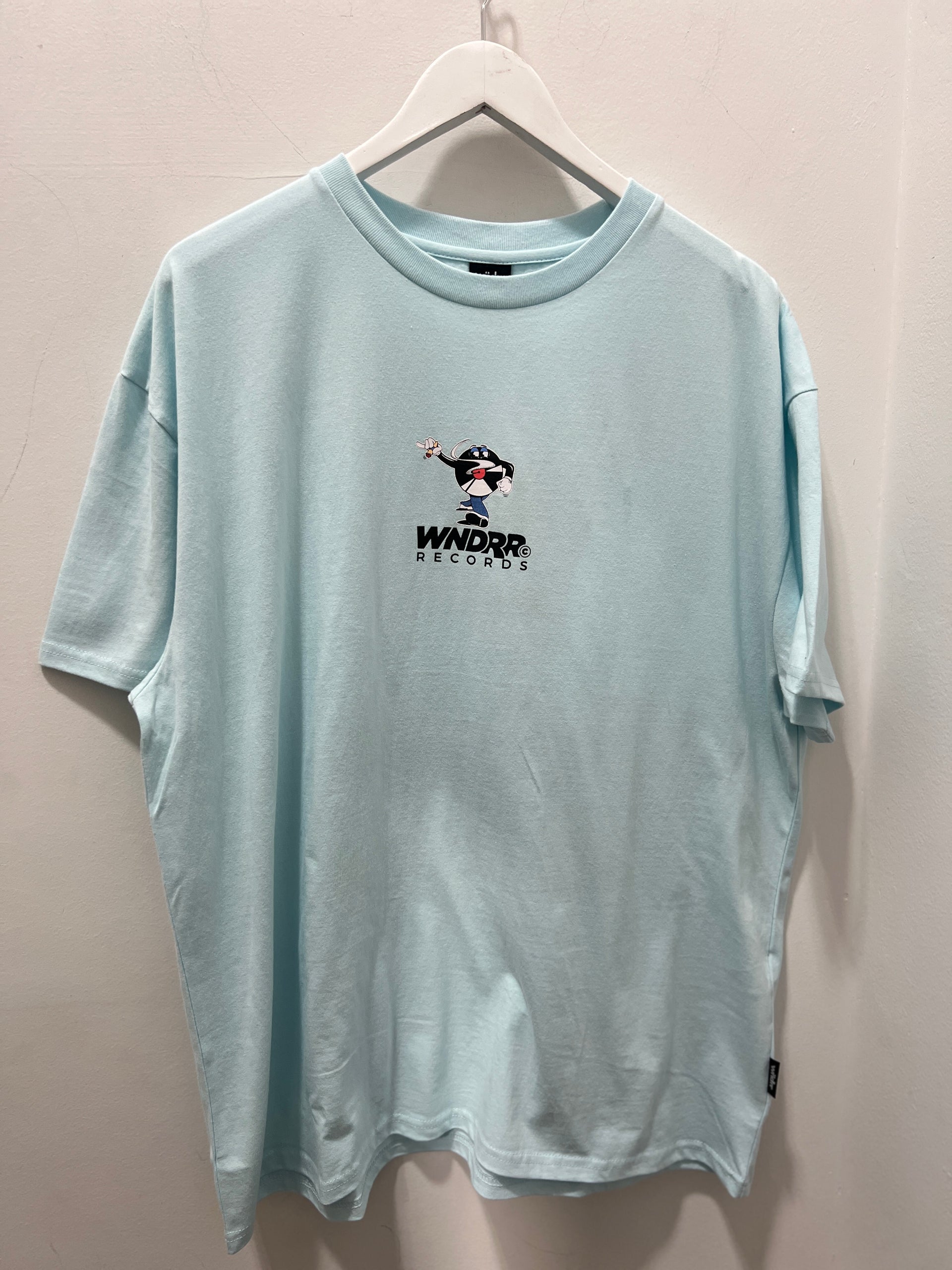 LIKE THAT BOX FIT TEE - BABY BLUE