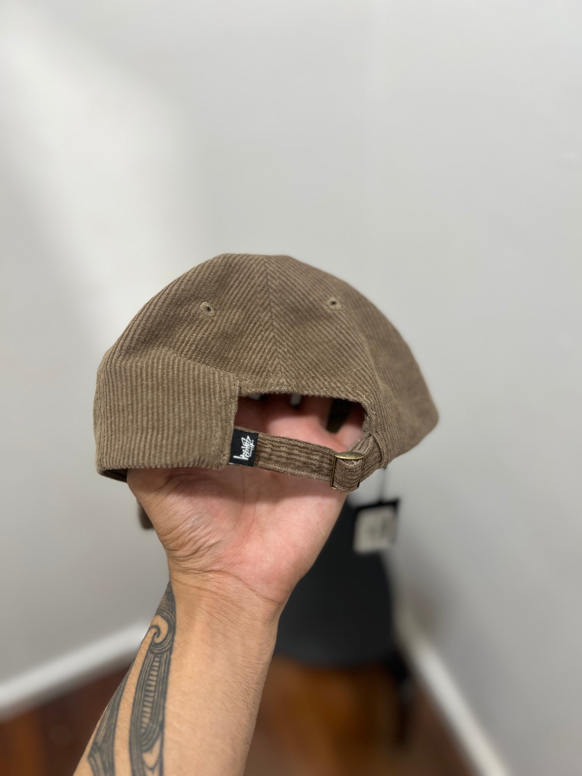 GRAFFITI CORD LOW PRO CAP - DARK KHAKI