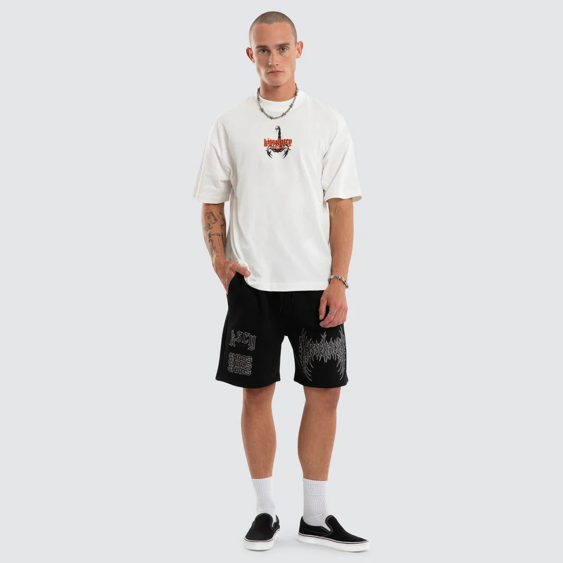 THRESHOLD TRACK SHORT BLACK