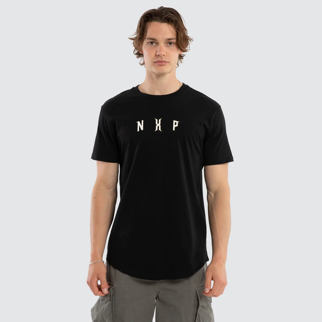 DOMINATE DUAL CURVED TEE BLACK