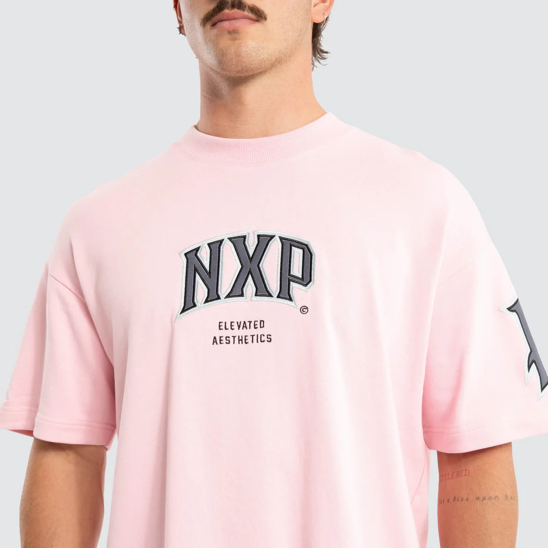 FACTOR LOOPBACK TEE PINK