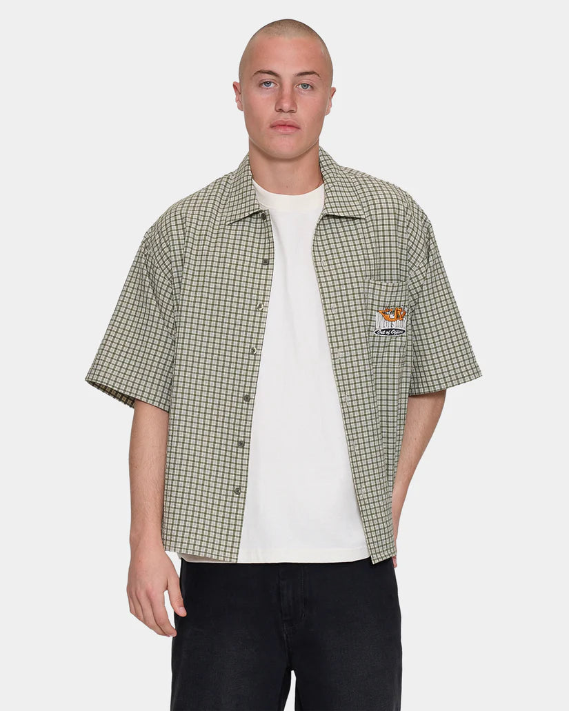 ON LEAVE SS SHIRT CALI GREEN