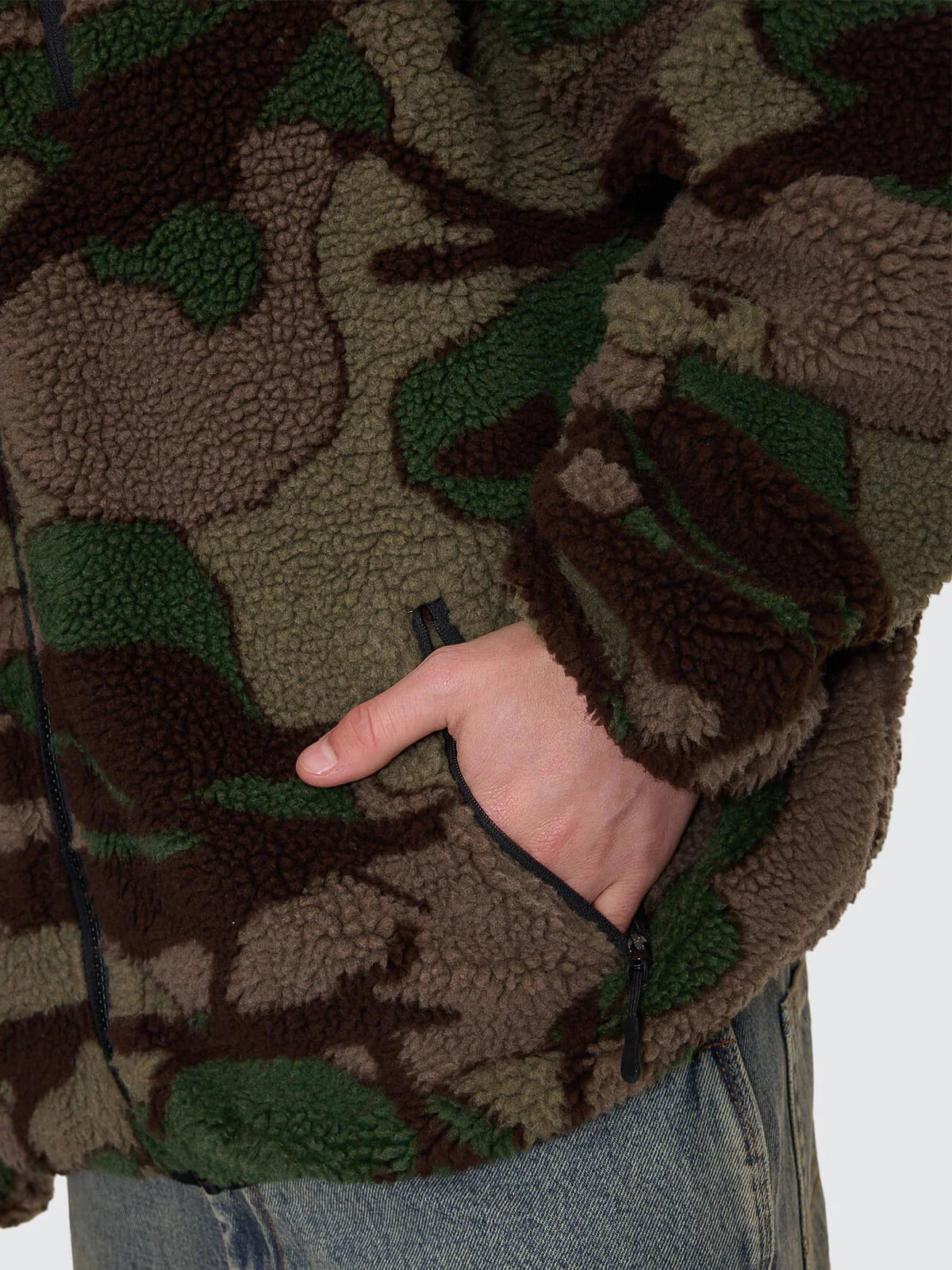 PLAIN SIGHT SHERPA JACKET CAMO GREEN