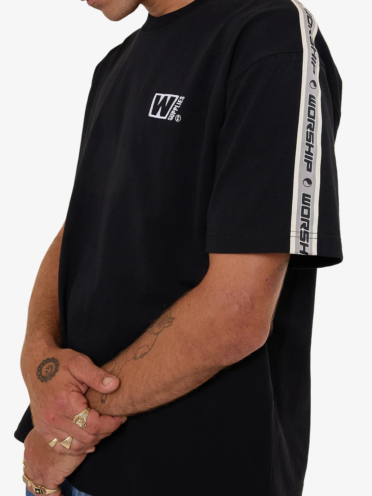 PACER TEE BLACK