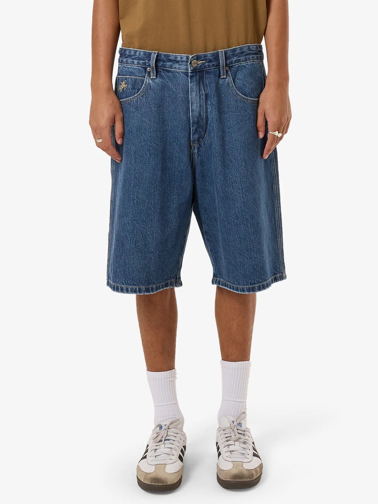 BIG DAWG JEAN SHORT WORN BLUE RINSE