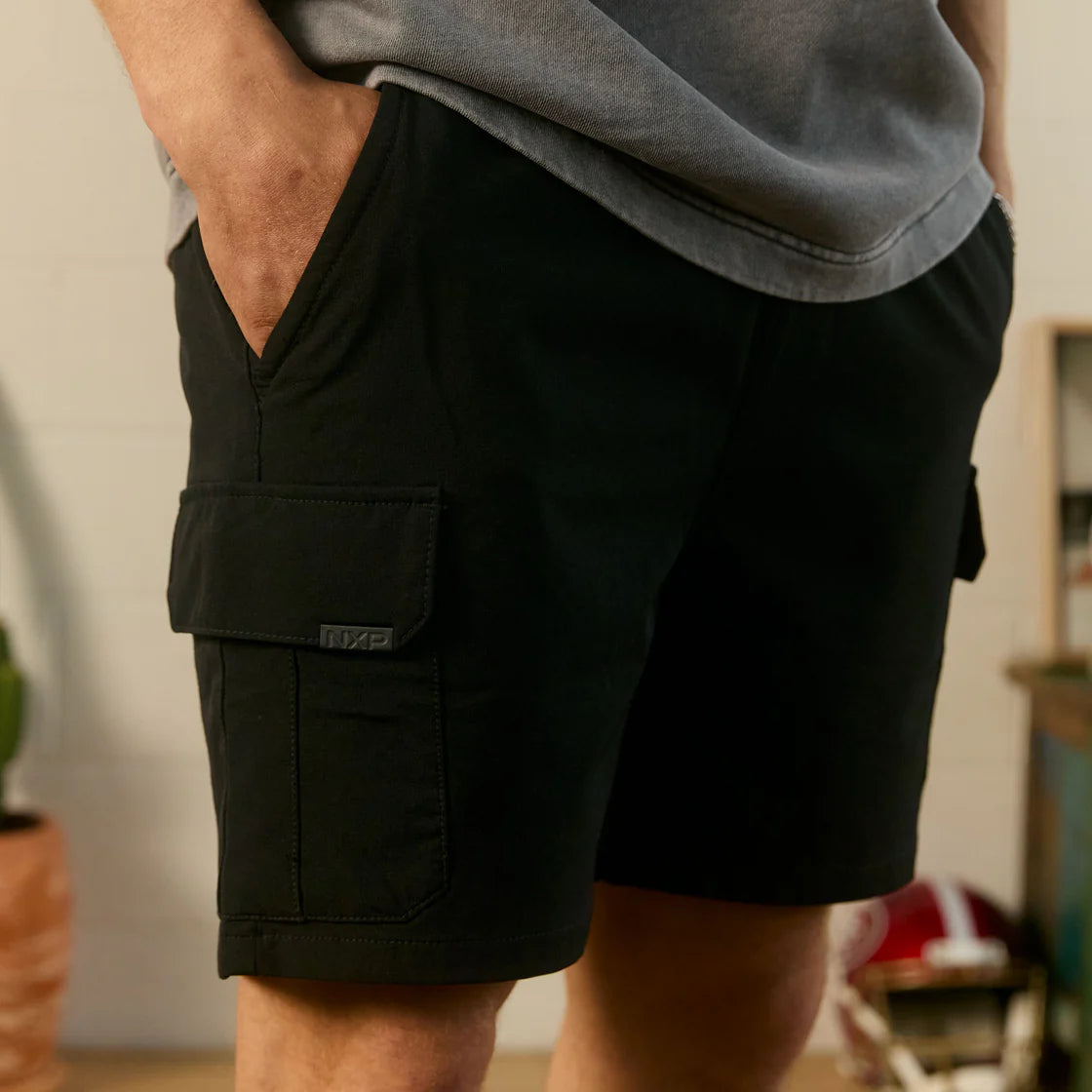 S150 SLIM STRETCH CARGO SHORT BLACK