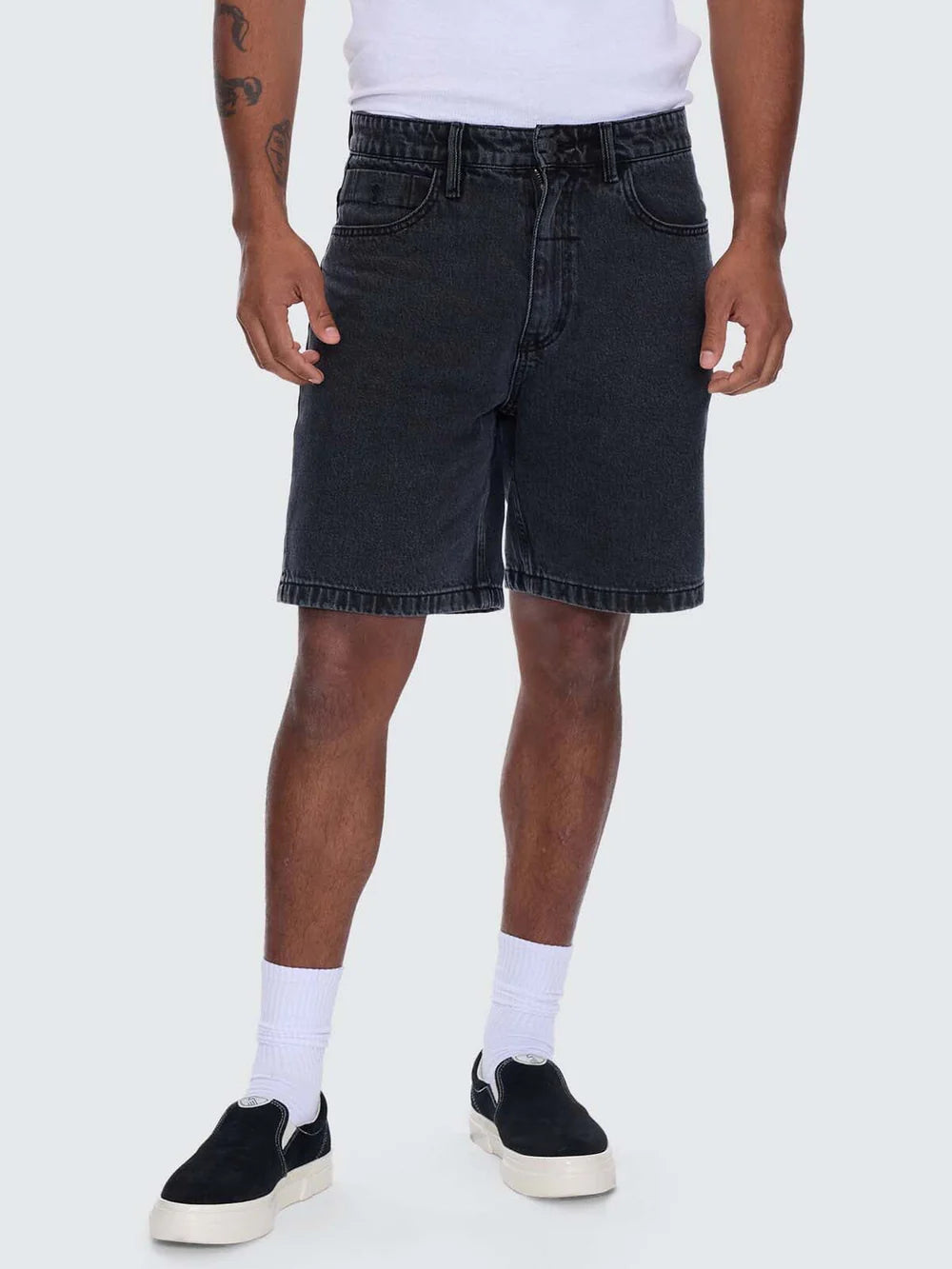 SLACKER RELAXED DENIM SHORT EBONY