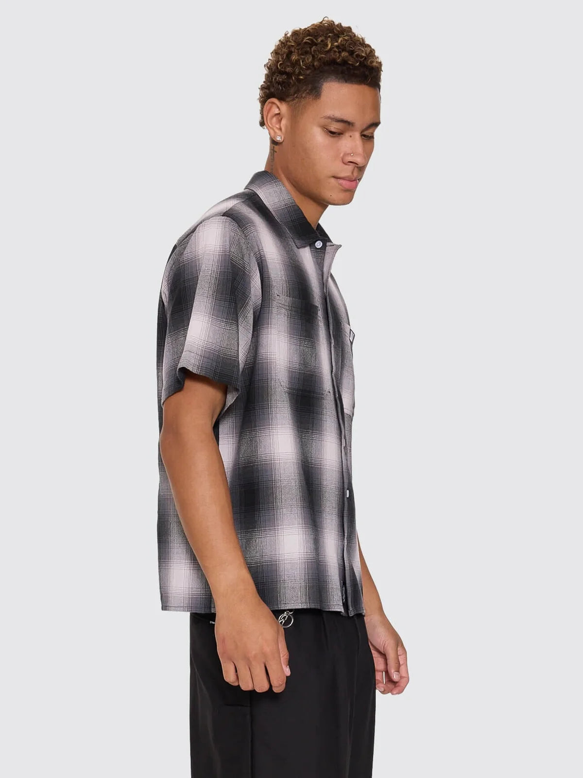 CHAOTIC INTERVENTIONS CROPPED SHORT SLEEVE SHIRT BLACK